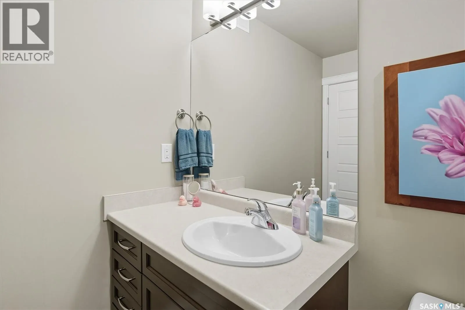 16 115 Veltkamp CRESCENT