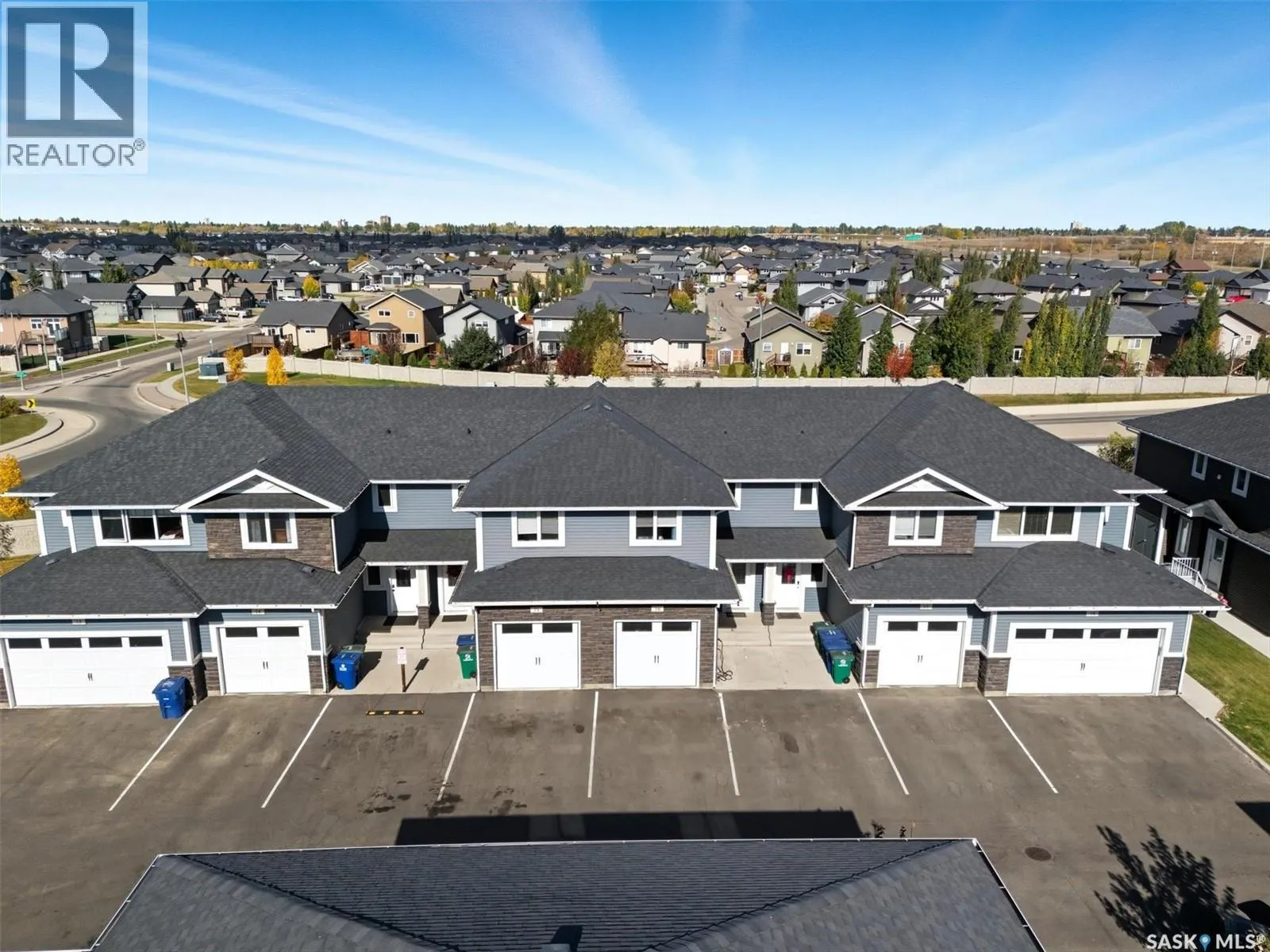 16 115 Veltkamp CRESCENT