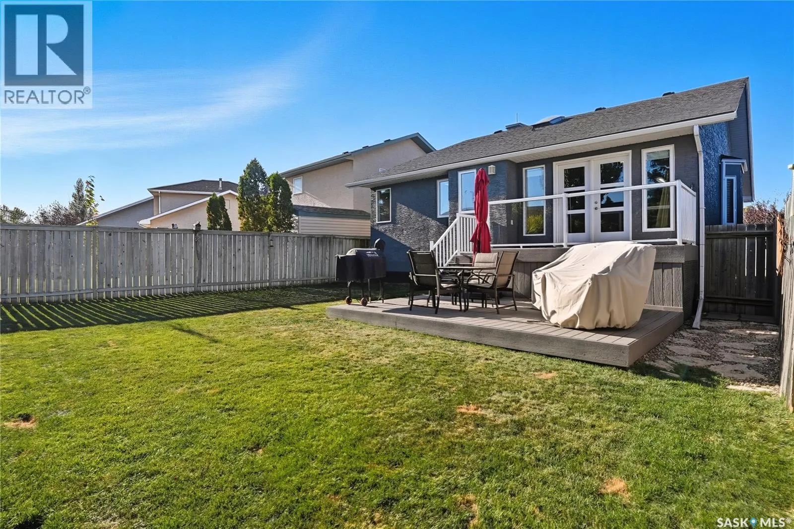 519 Guenter CRESCENT