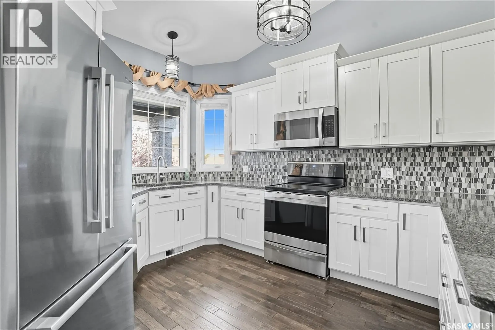 519 Guenter CRESCENT