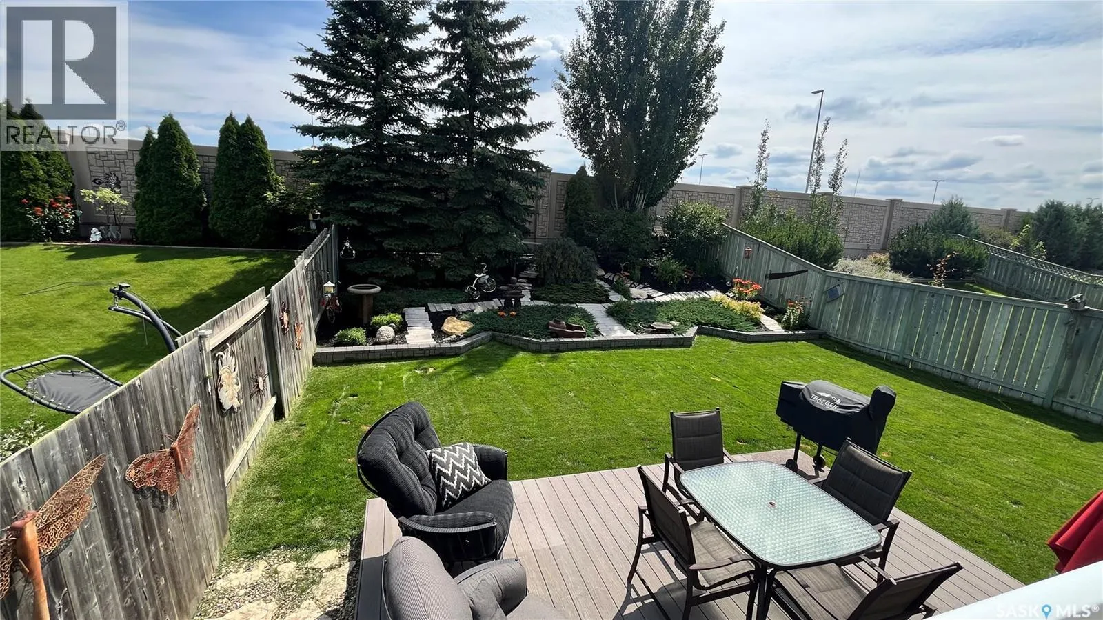 519 Guenter CRESCENT