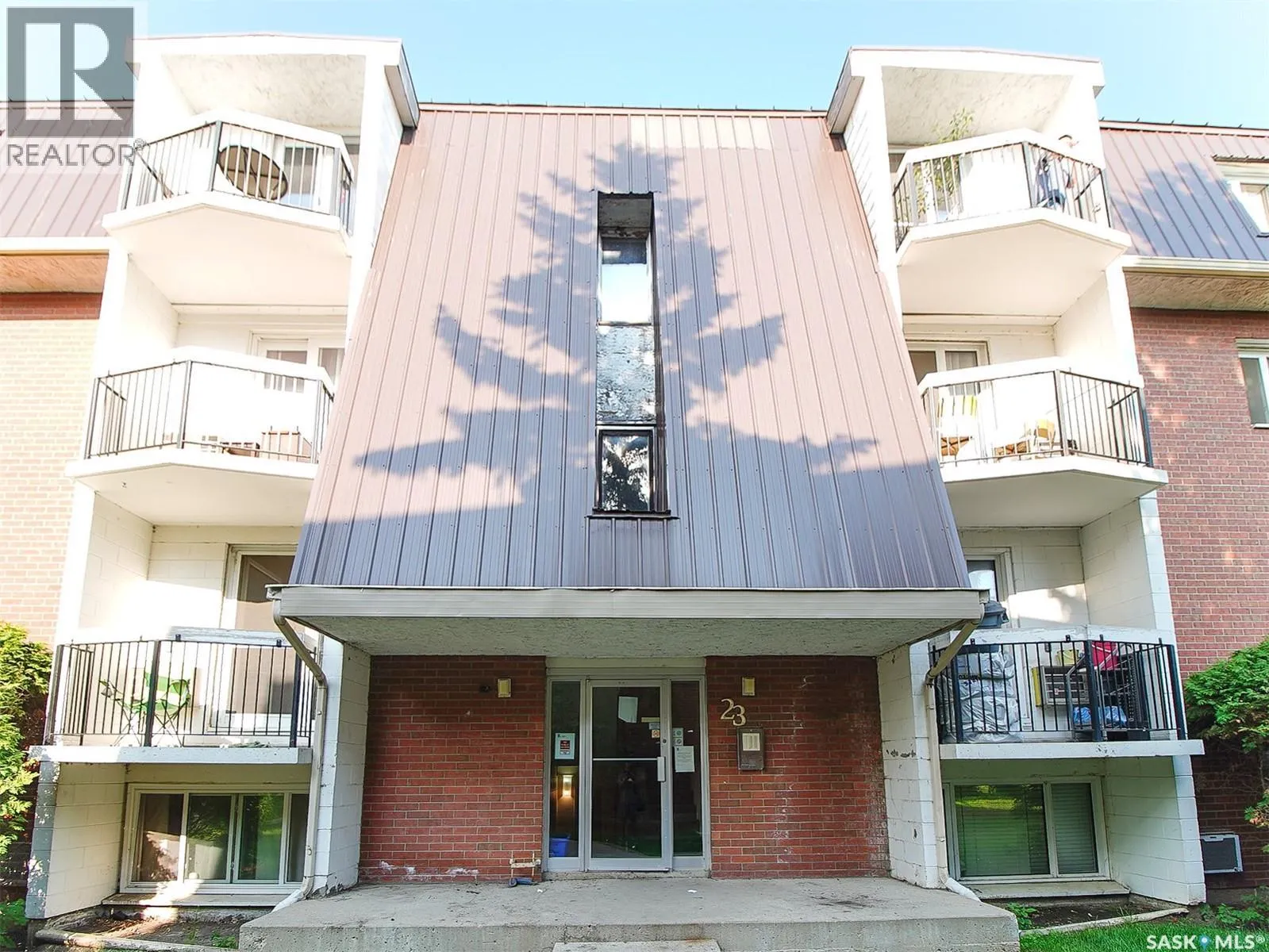 12 23 Centennial STREET