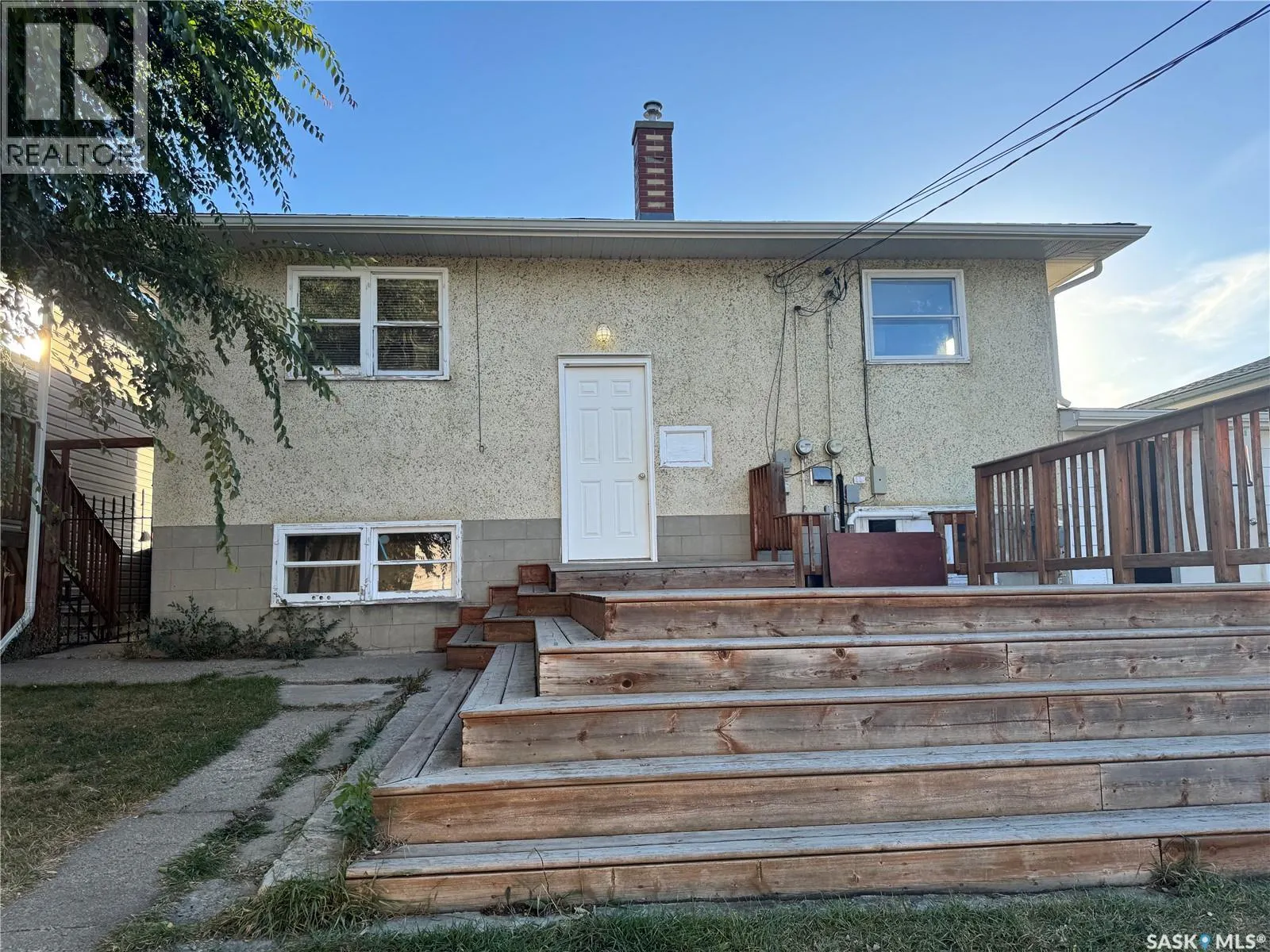 325 V AVENUE S