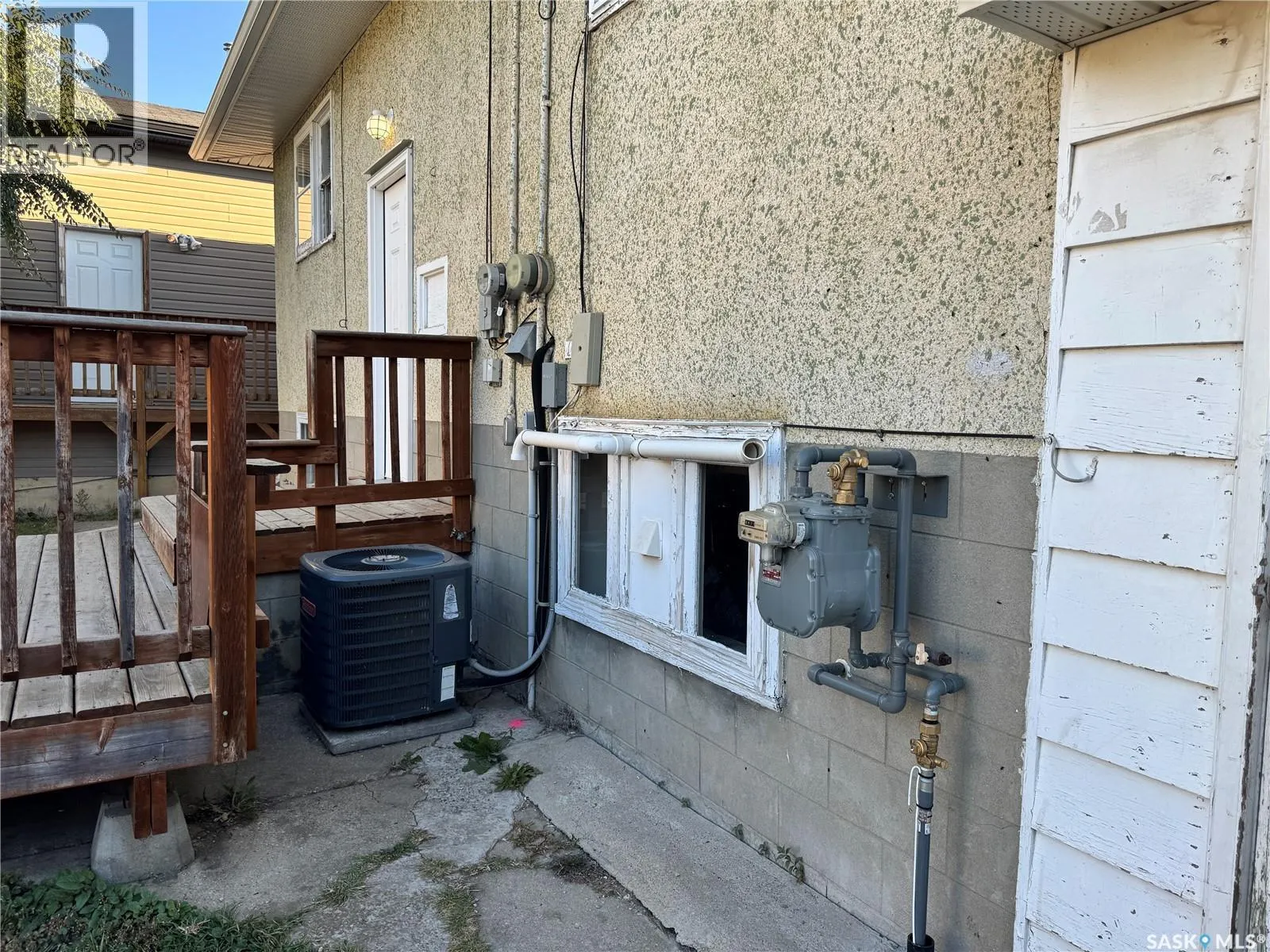 325 V AVENUE S