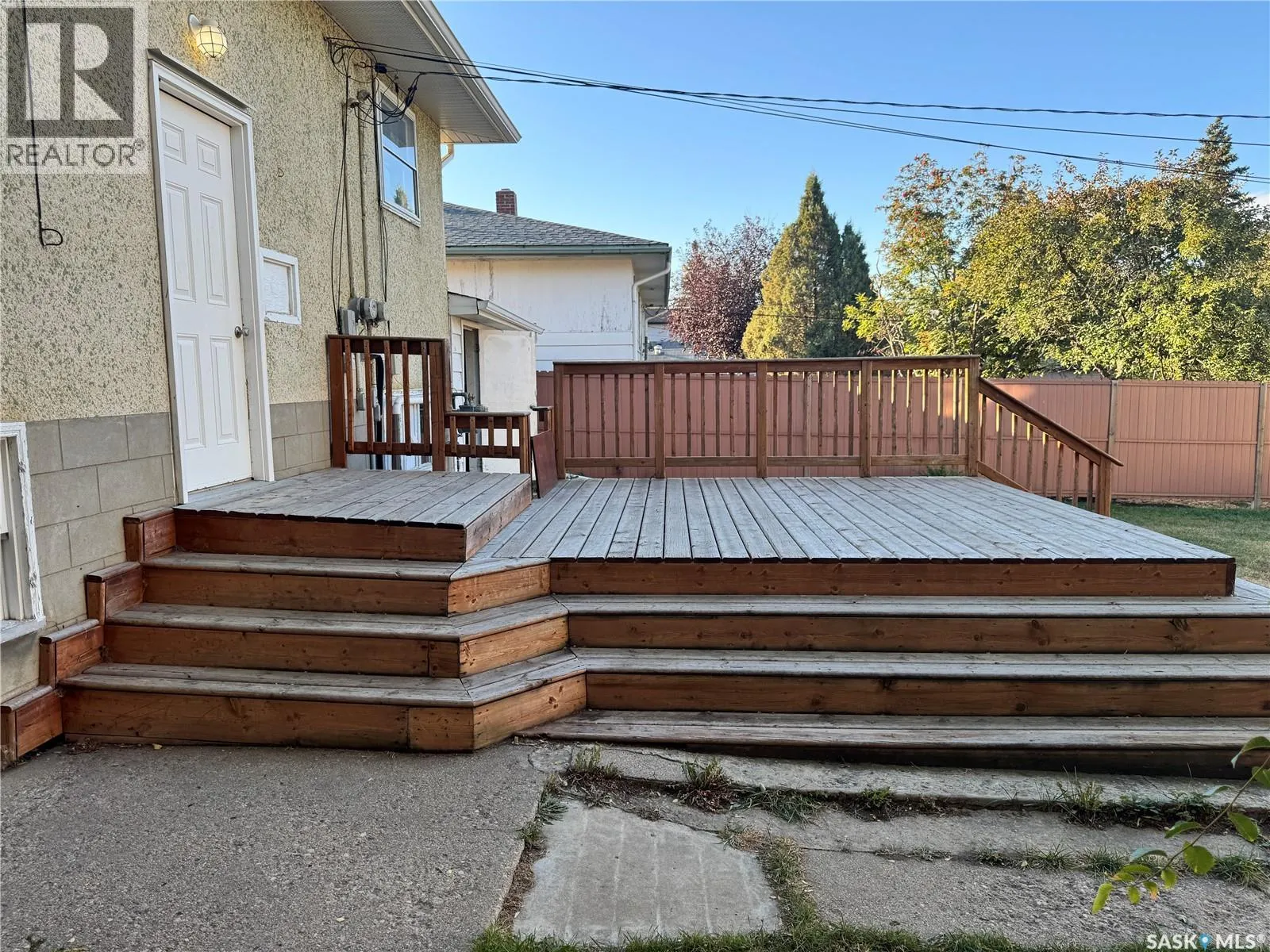 325 V AVENUE S