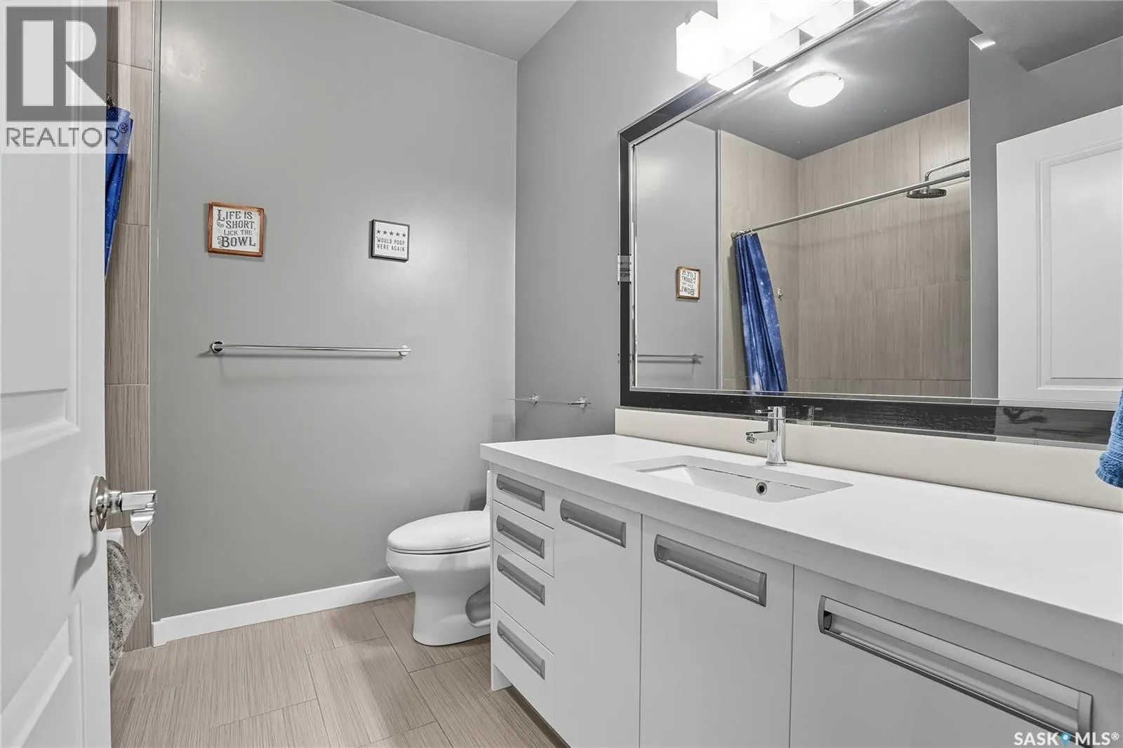 408 1015 Patrick CRESCENT