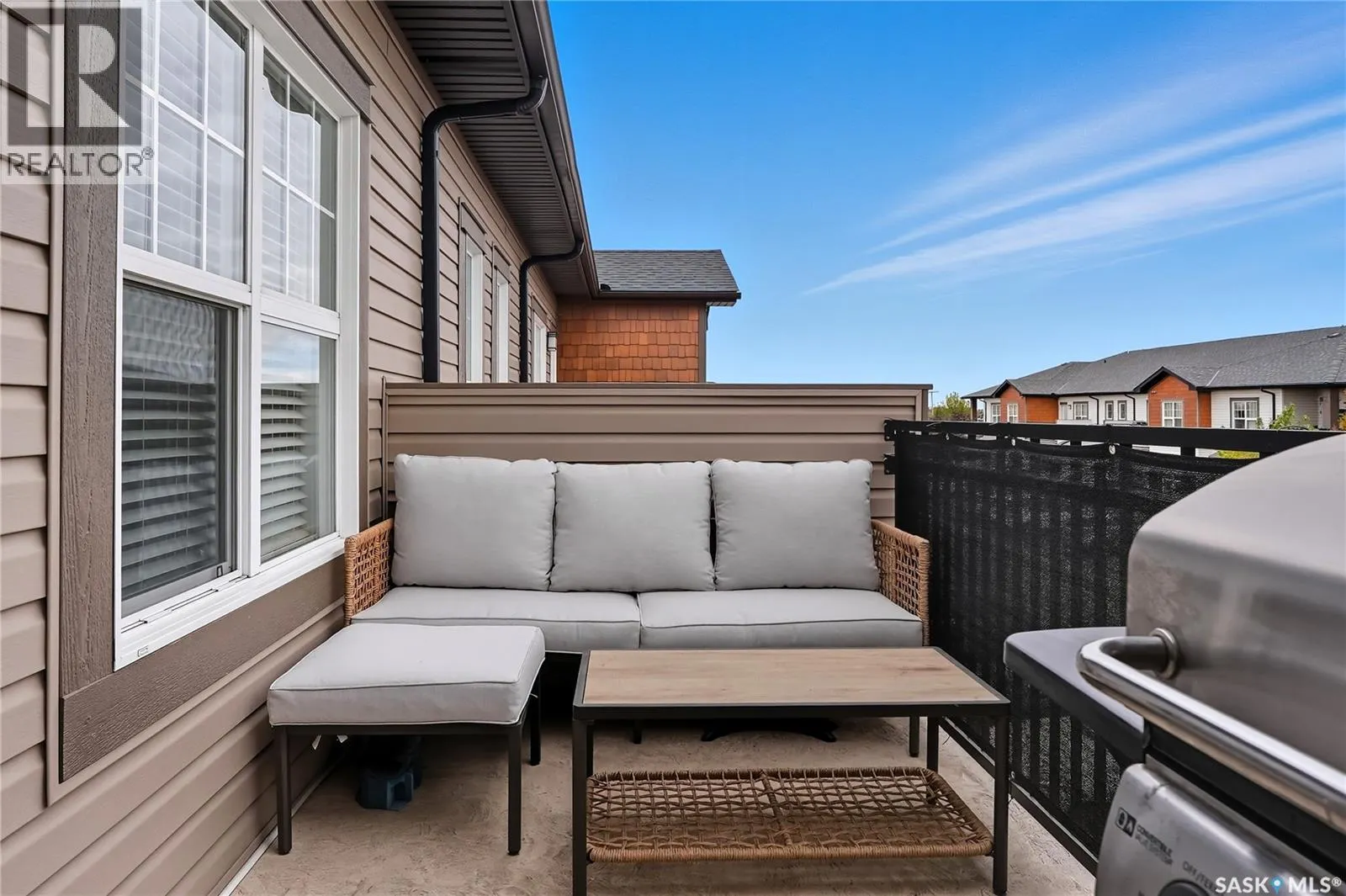 408 1015 Patrick CRESCENT