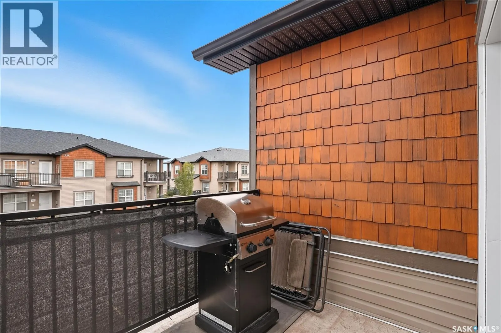 408 1015 Patrick CRESCENT