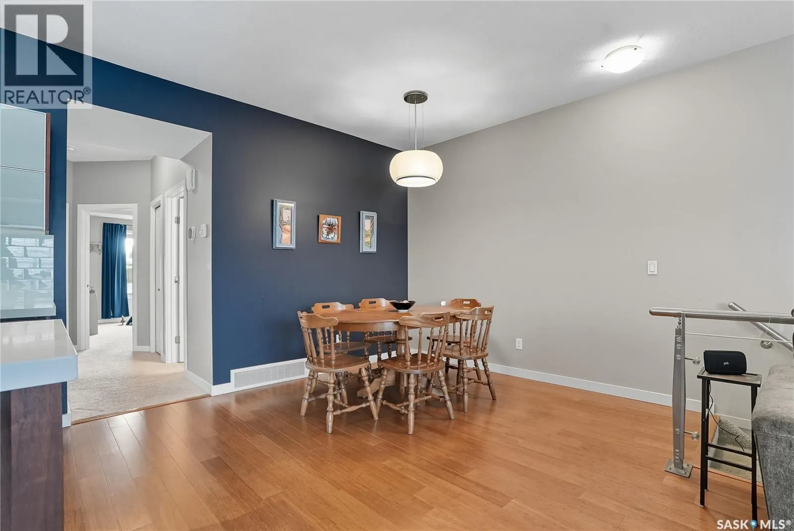 408 1015 Patrick CRESCENT