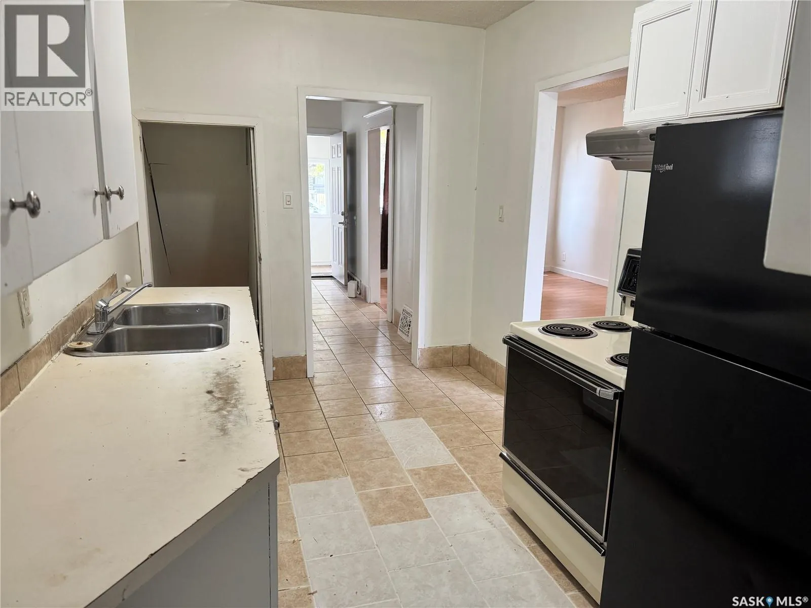 318 H AVENUE S