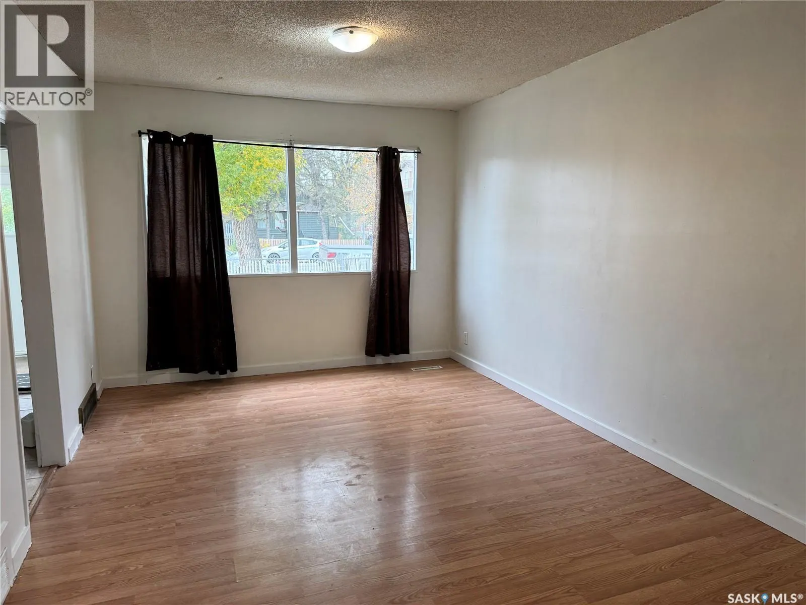 318 H AVENUE S