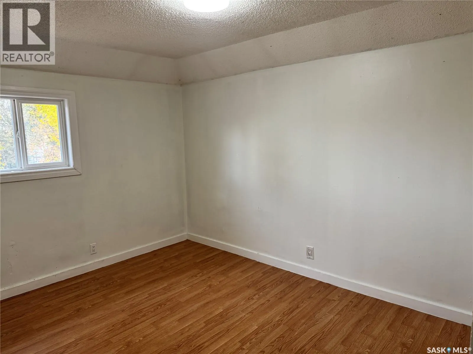 318 H AVENUE S