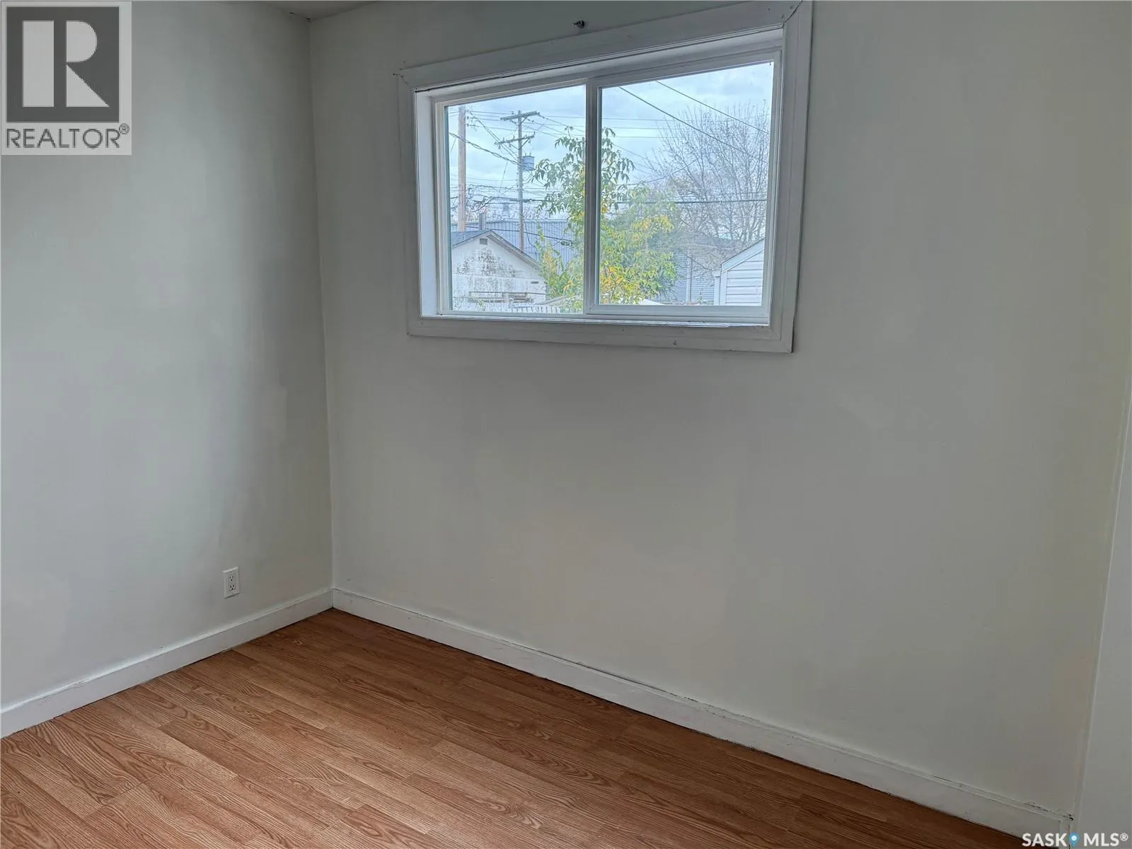 318 H AVENUE S