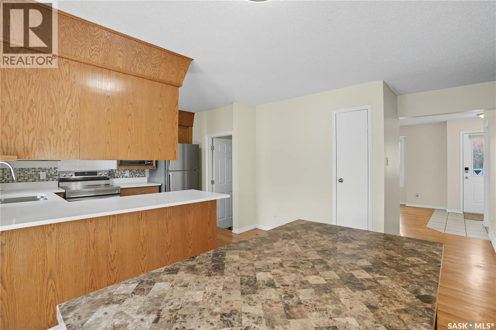 102 Bonli CRESCENT