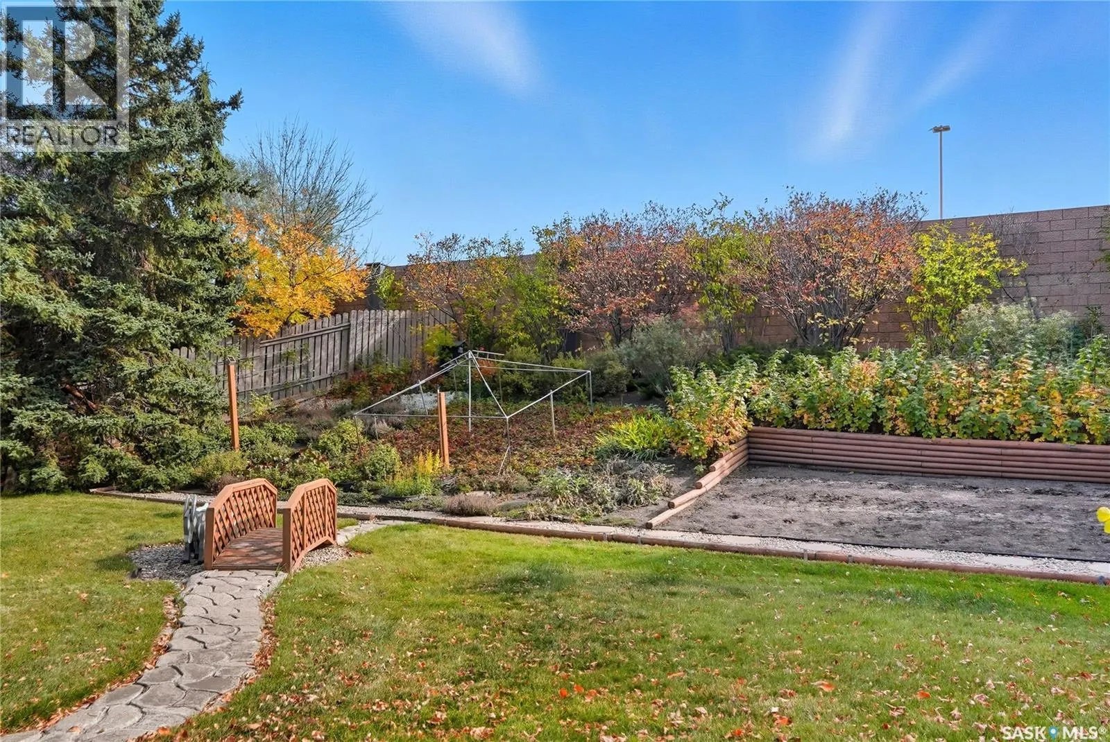 639 Budz CRESCENT