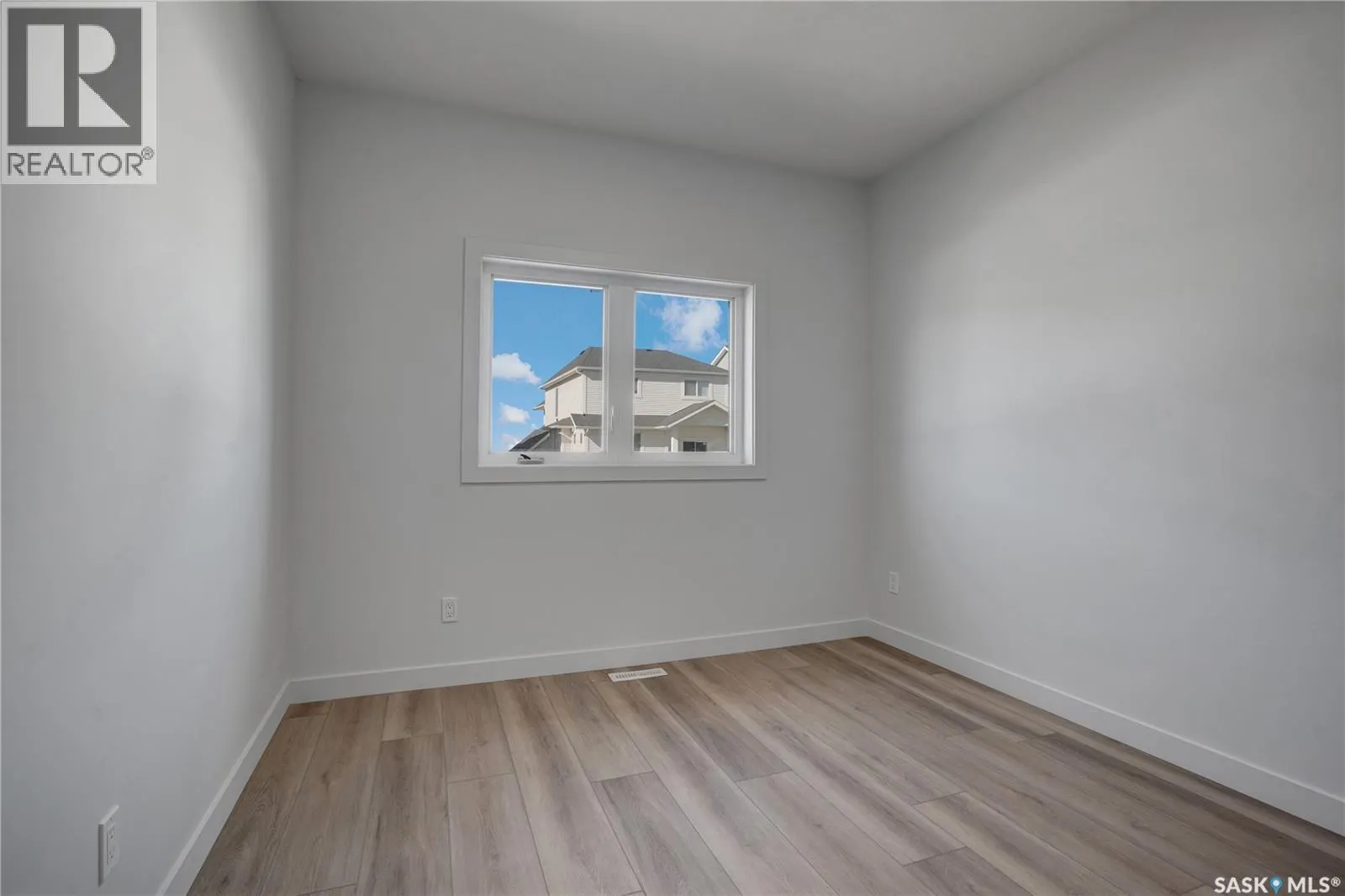114 Haverstock CRESCENT