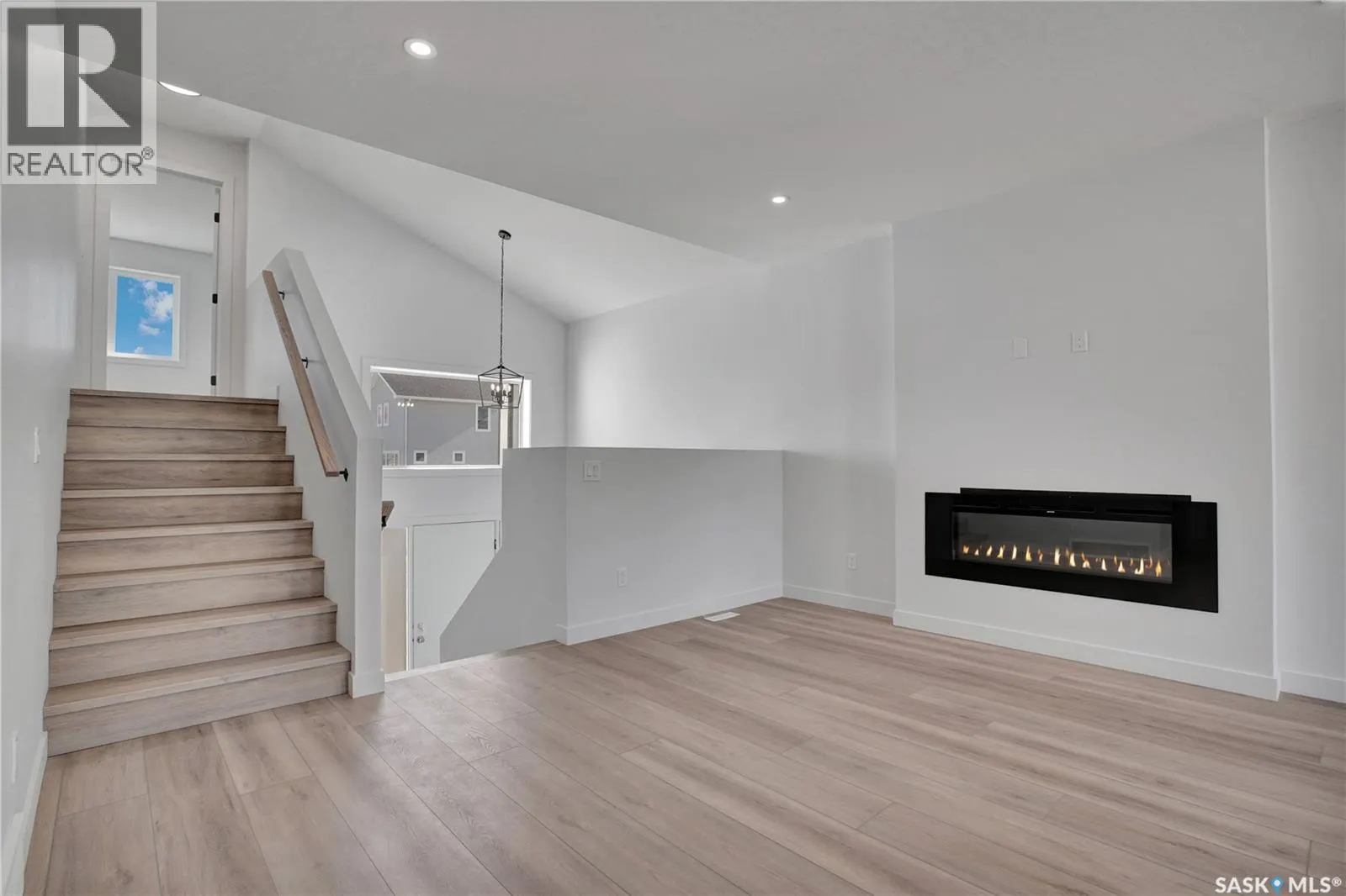 114 Haverstock CRESCENT