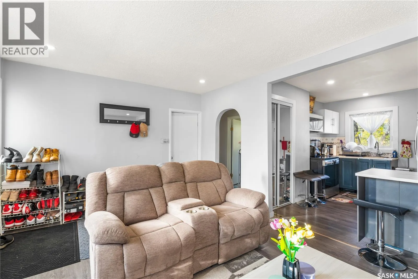 1734 13th STREET W