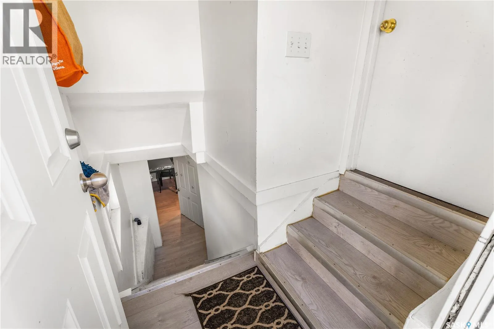 1734 13th STREET W