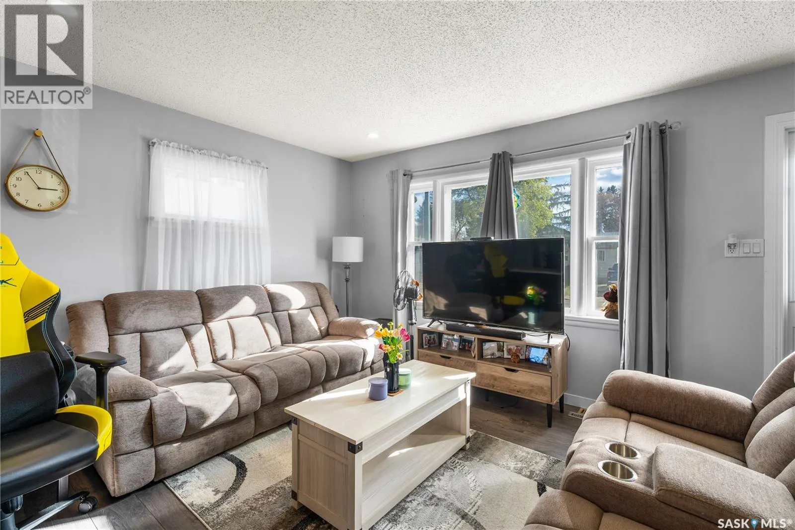 1734 13th STREET W