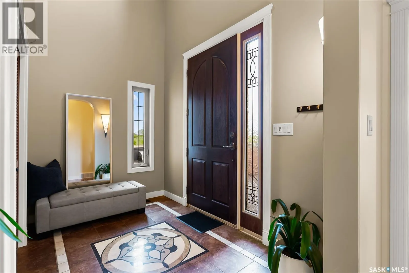 26 Longman DRIVE