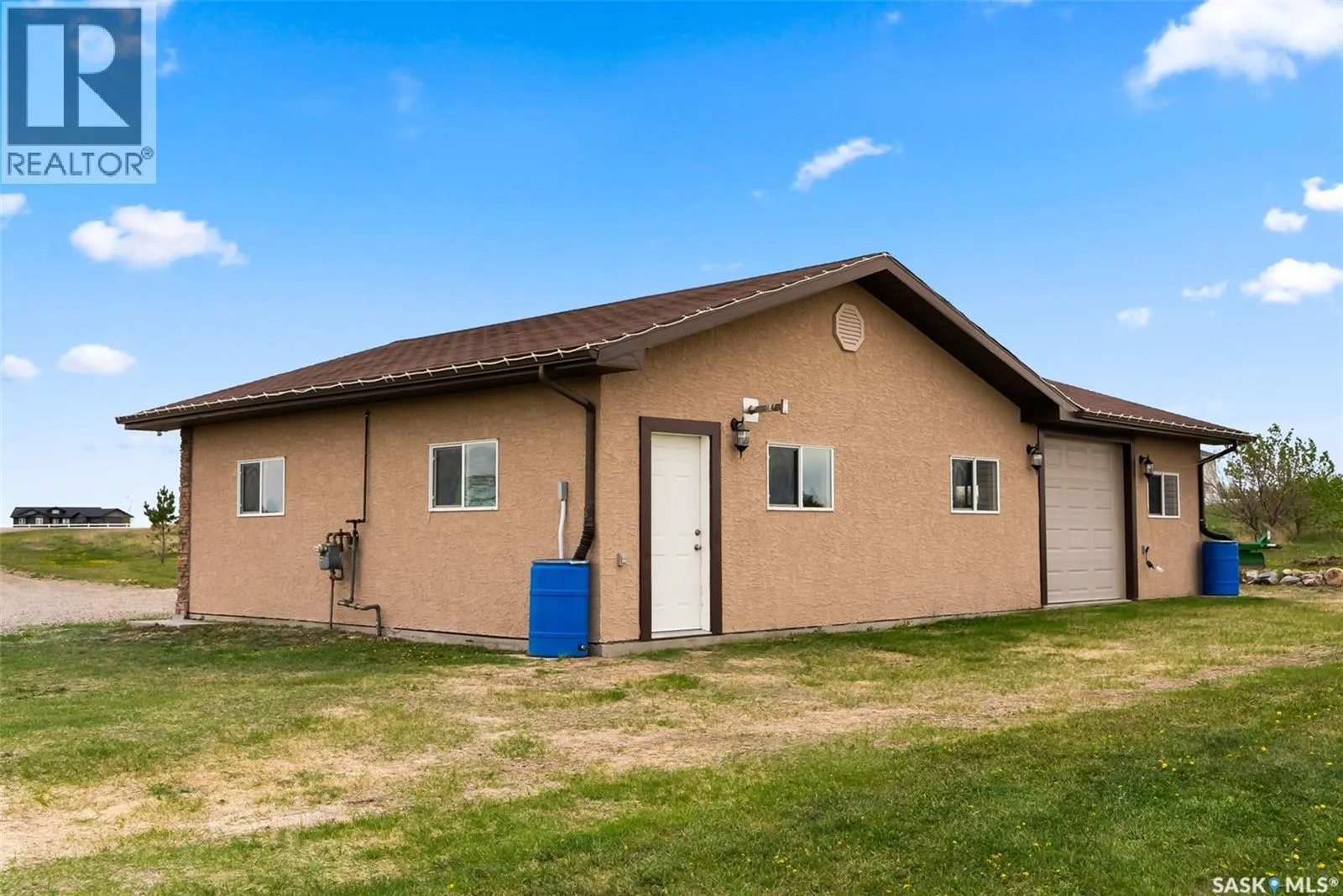 26 Longman DRIVE