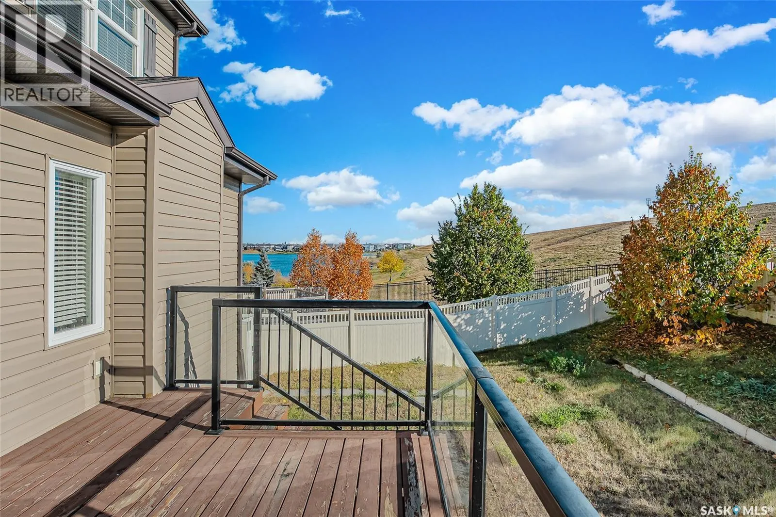 738 150 Langlois WAY