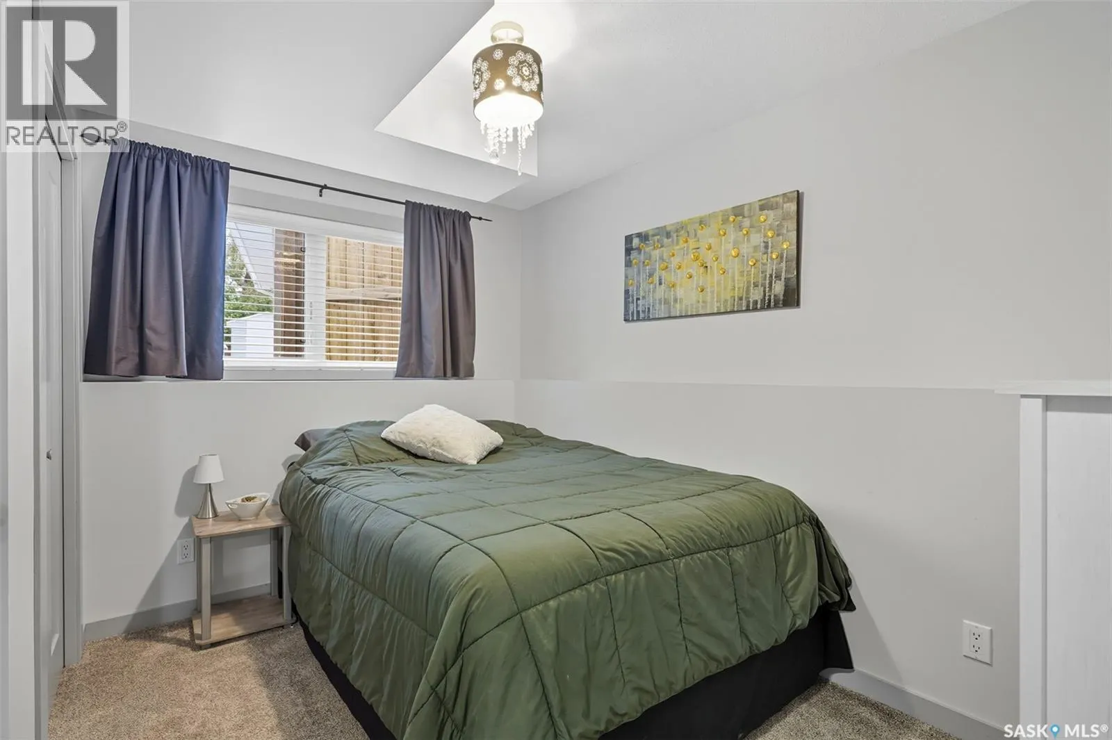 148 St Lawrence CRESCENT