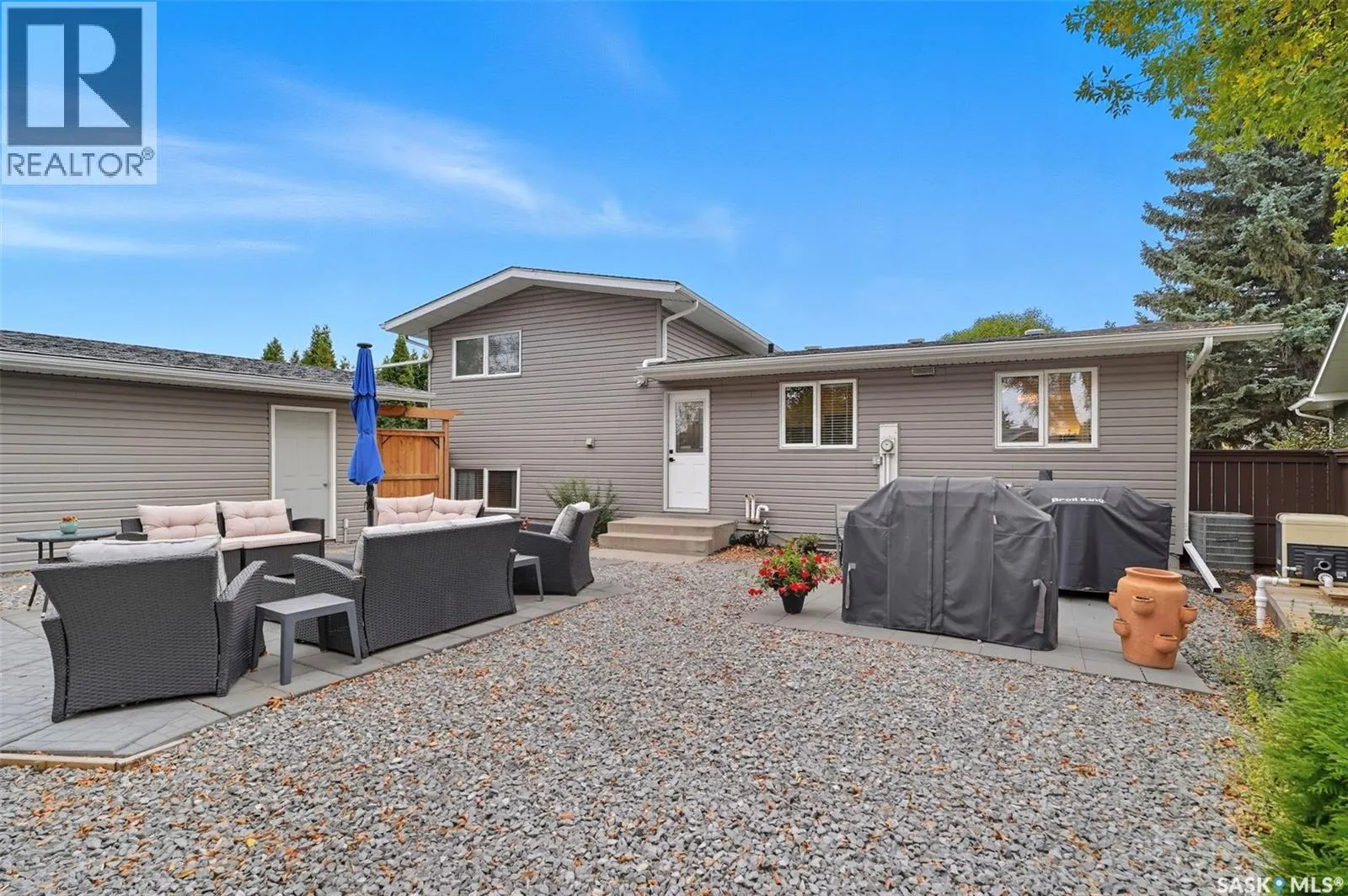 148 St Lawrence CRESCENT