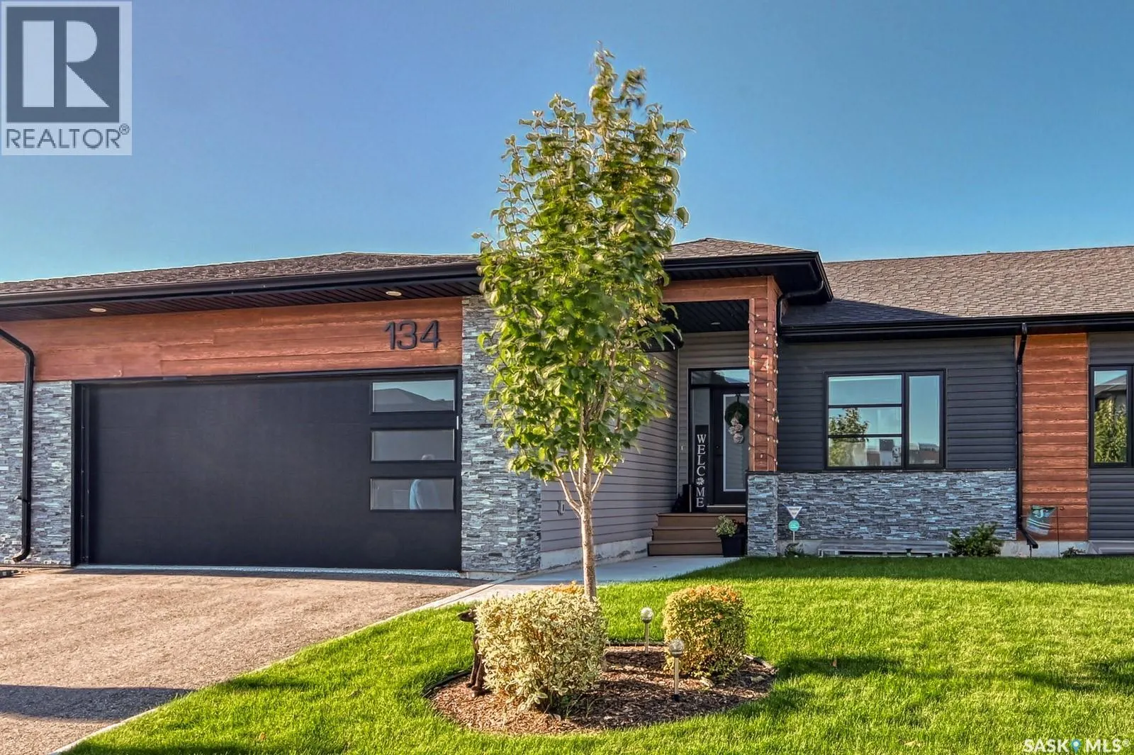 134 3960 Green Falls DRIVE