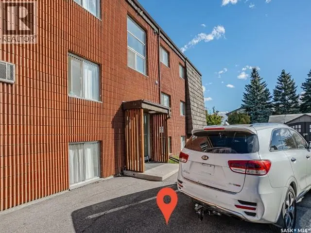 11 20 Assiniboine STREET