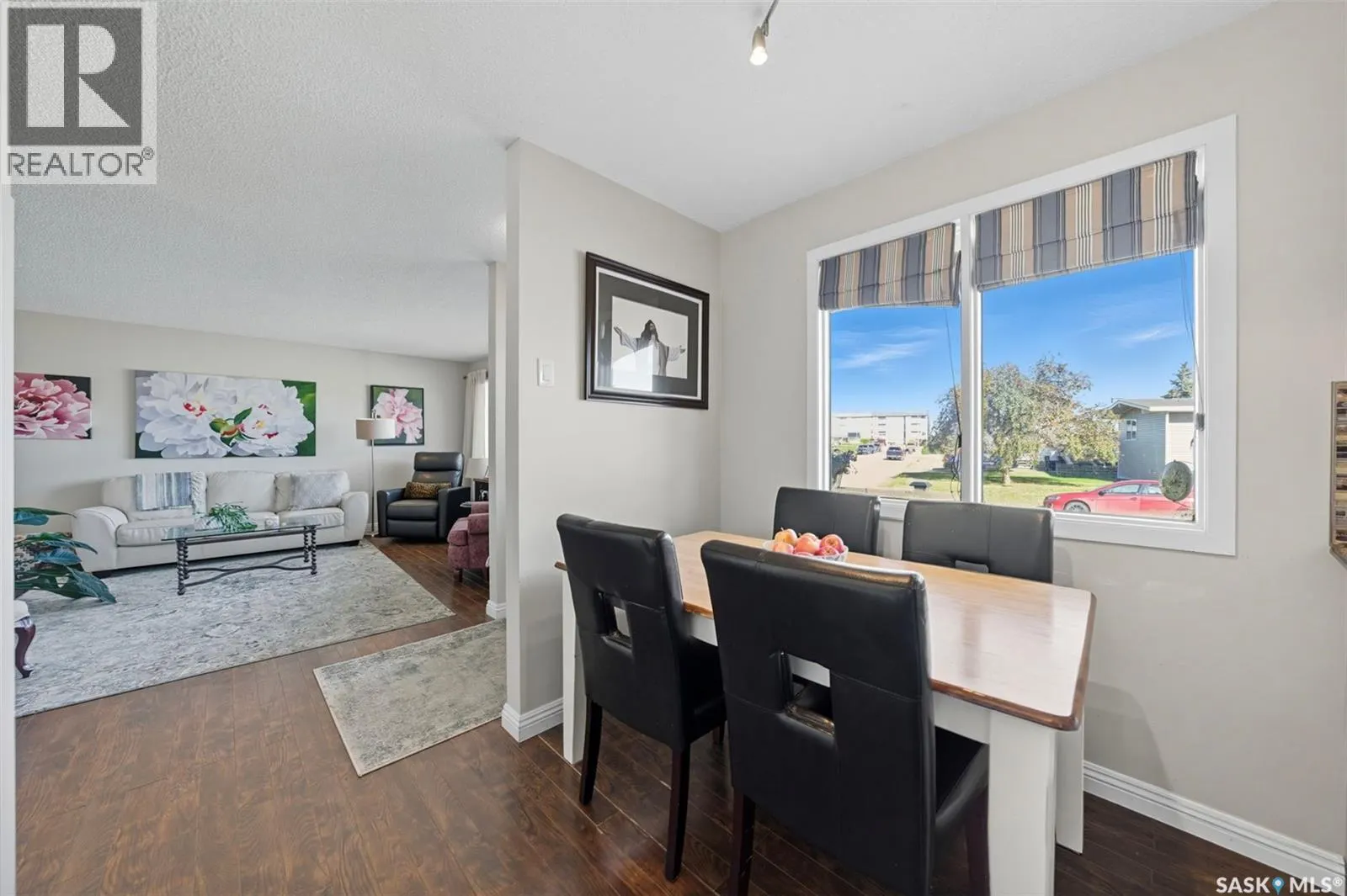 30 Calvert CRESCENT