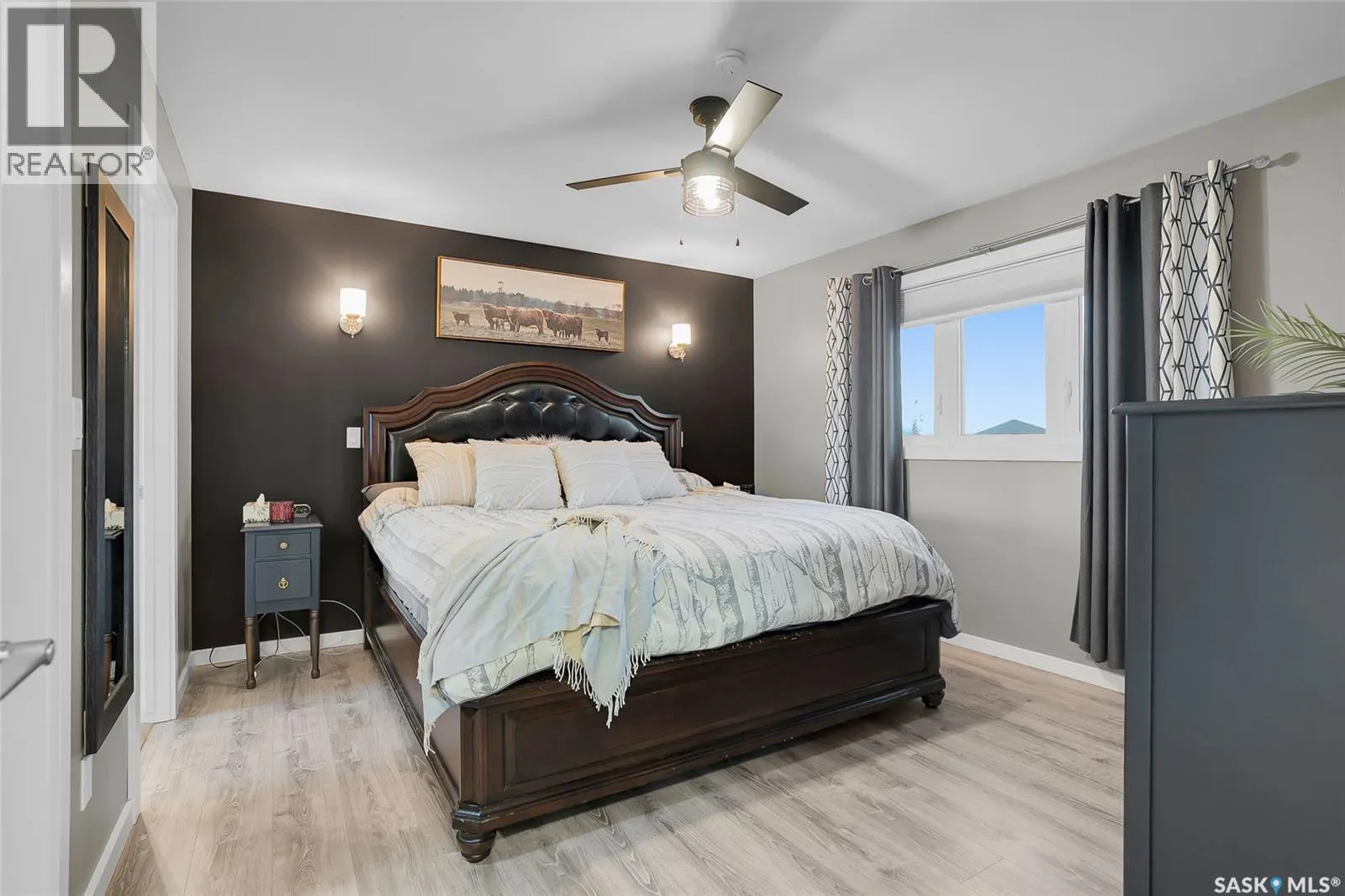 119 Kinsmen CRESCENT