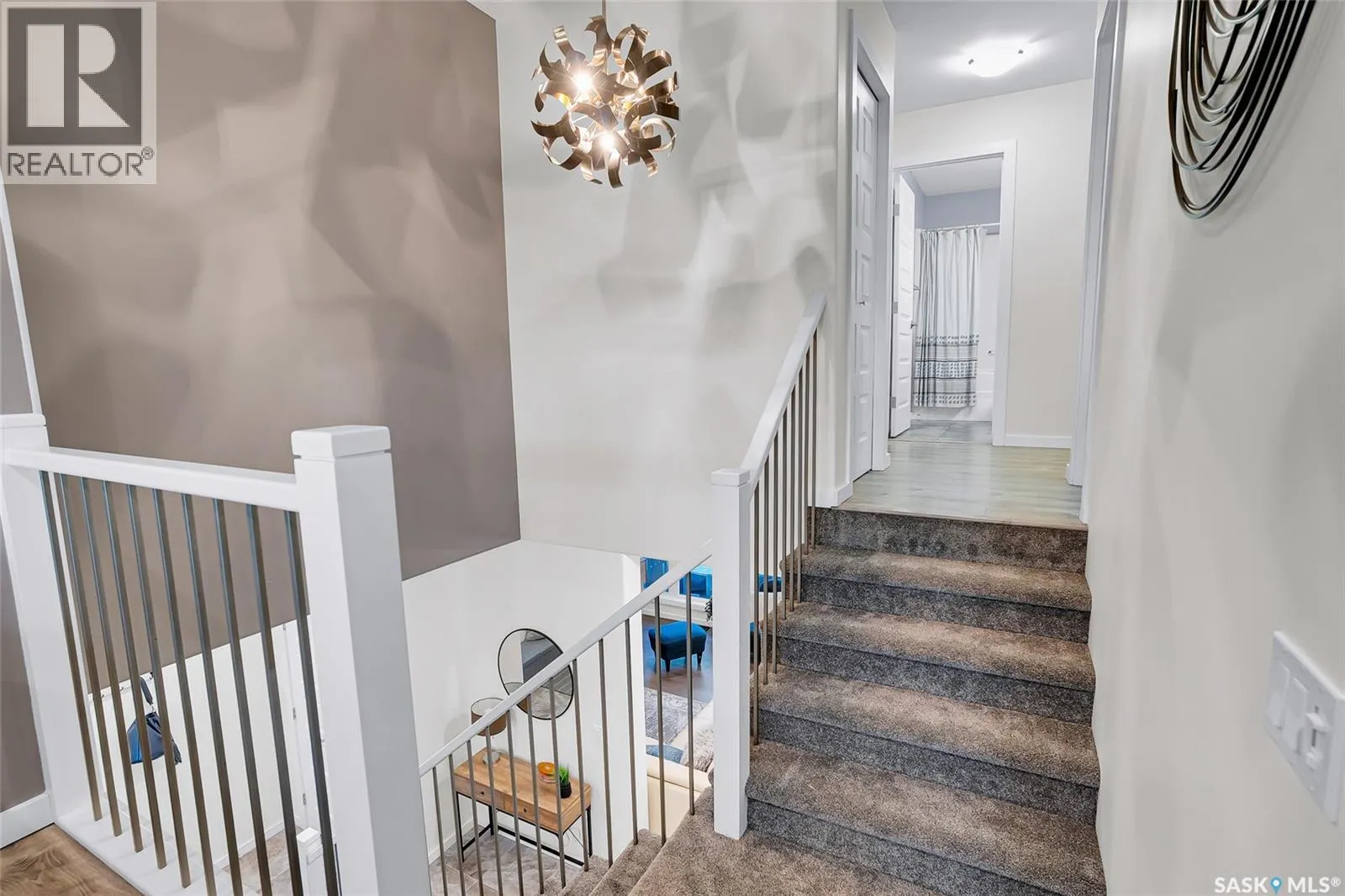 119 Kinsmen CRESCENT