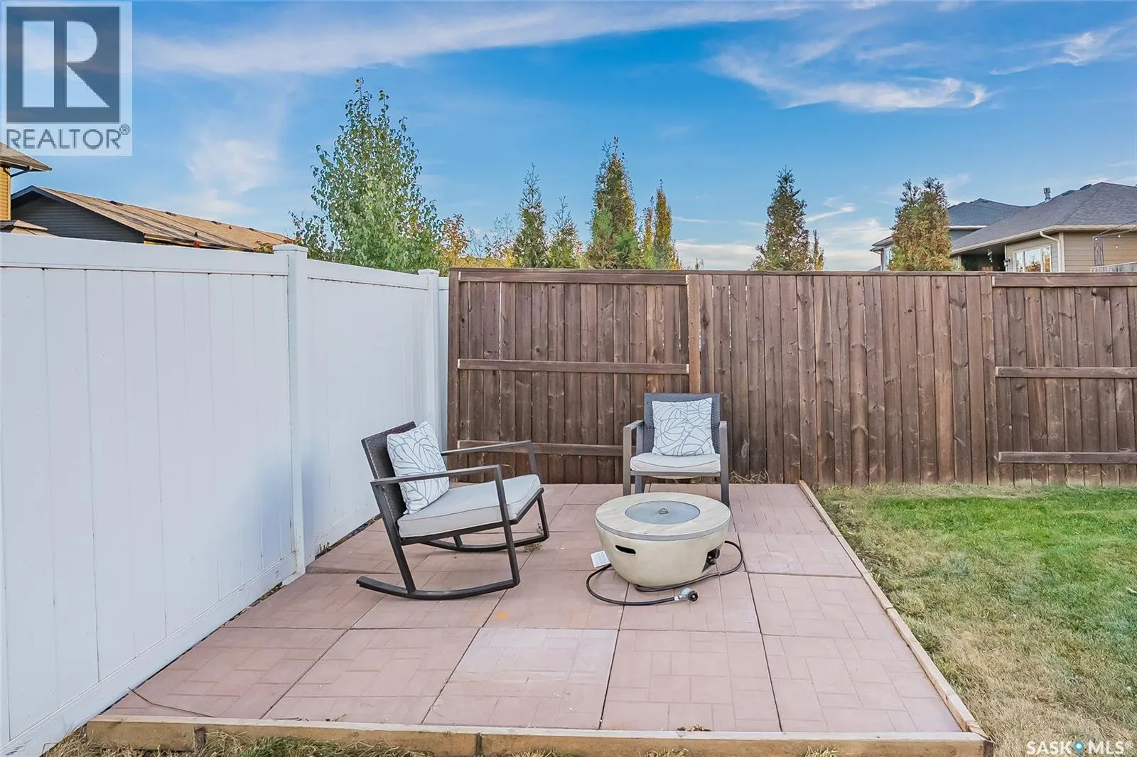 119 Kinsmen CRESCENT