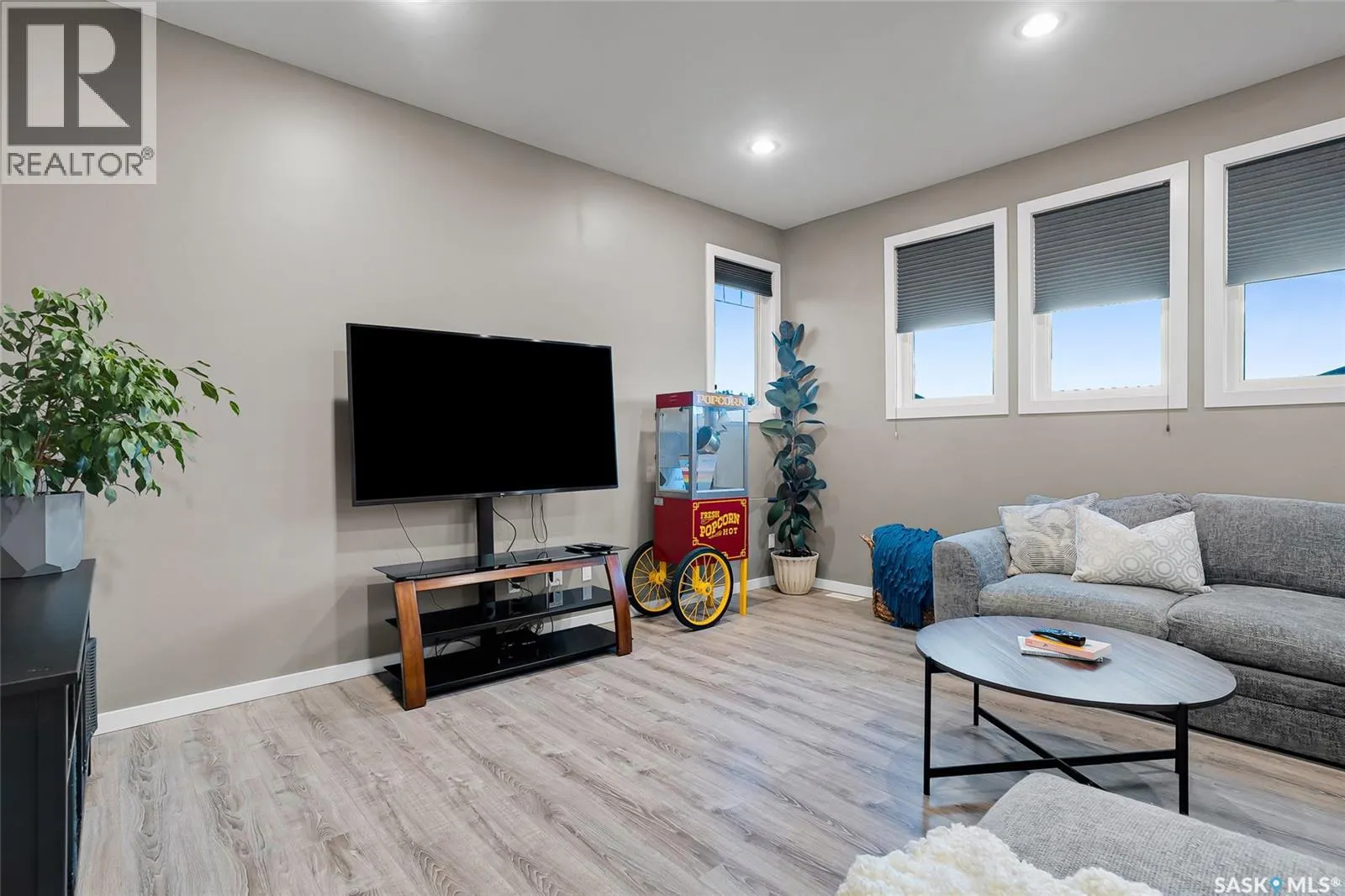 119 Kinsmen CRESCENT
