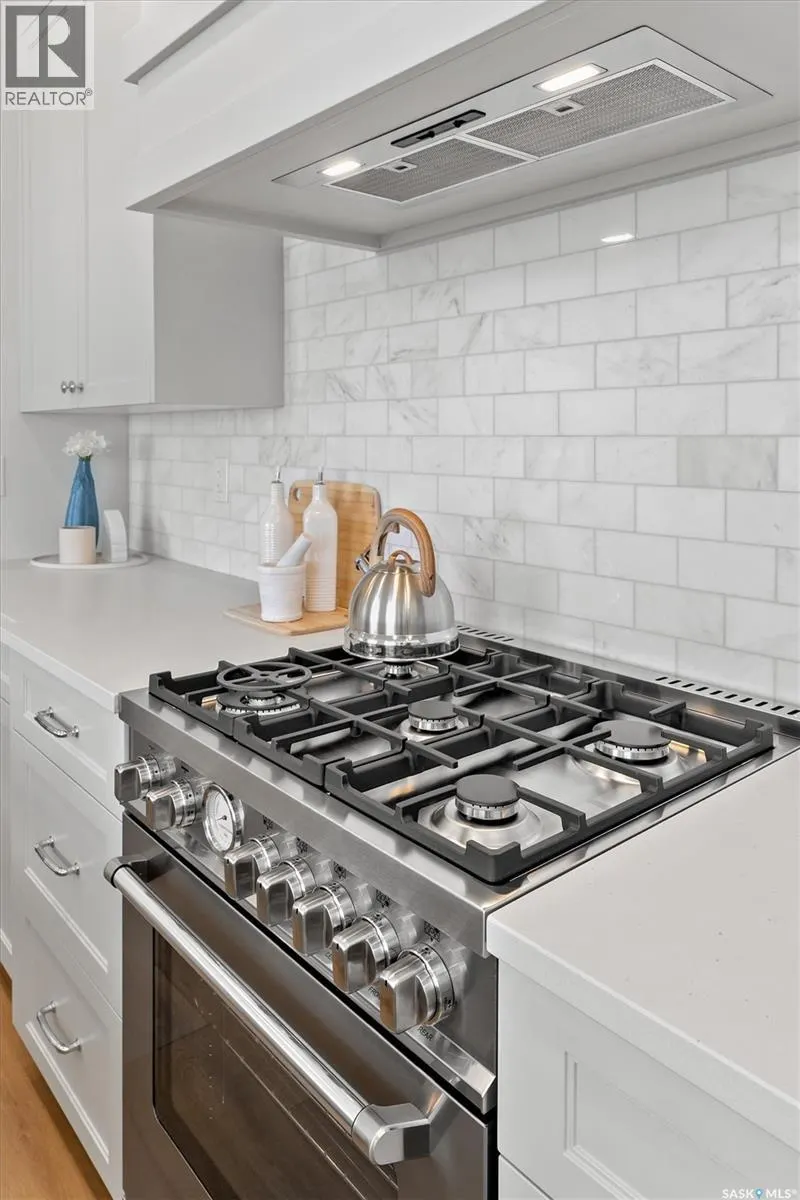 641 Greenbryre COVE