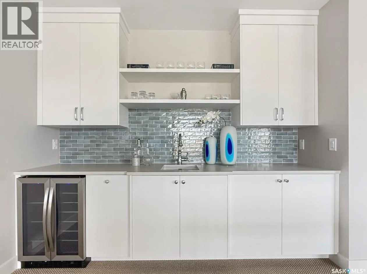 641 Greenbryre COVE