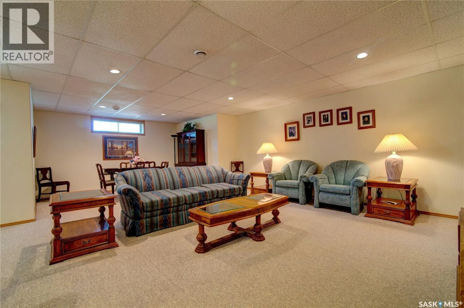 3235 RENFREW CRESCENT E