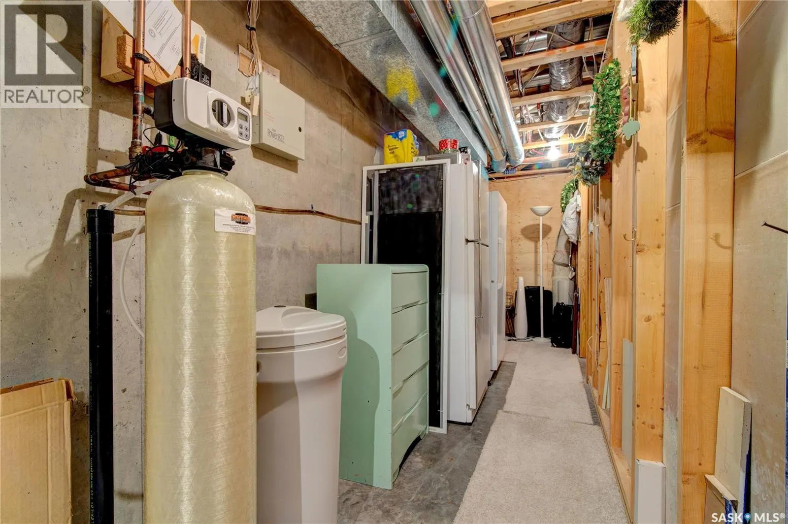 3235 RENFREW CRESCENT E