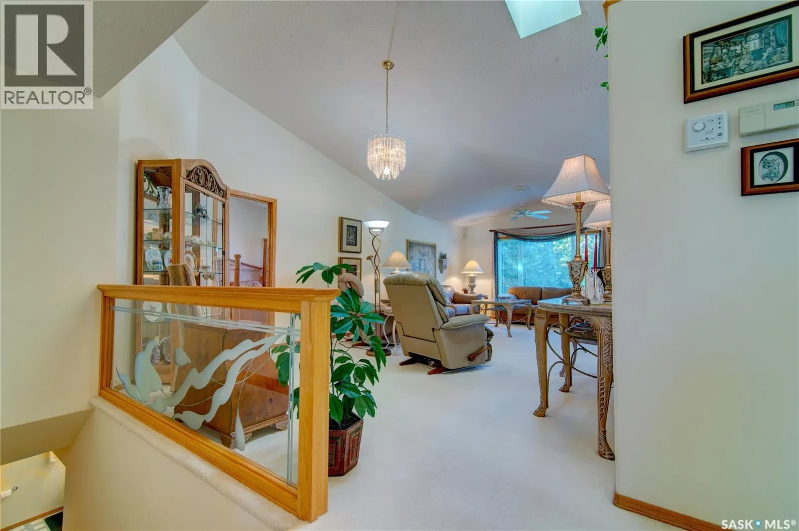 3235 RENFREW CRESCENT E