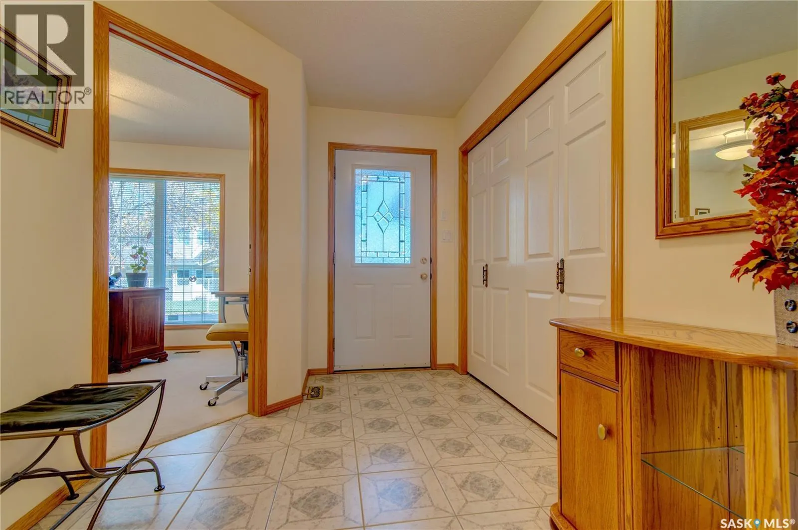 3235 RENFREW CRESCENT E