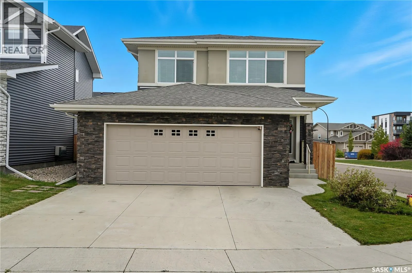 303 Dagnone CRESCENT