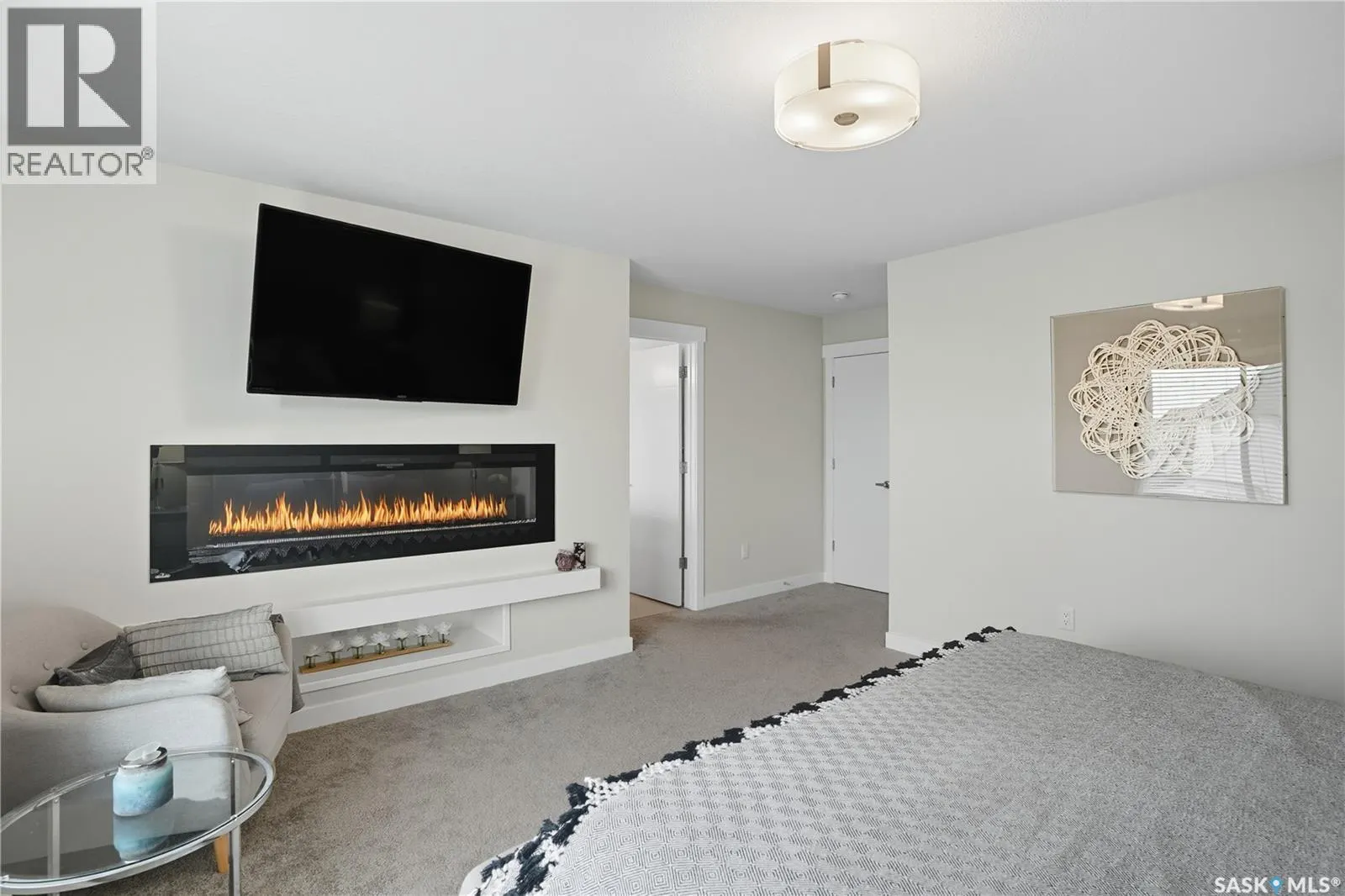303 Dagnone CRESCENT