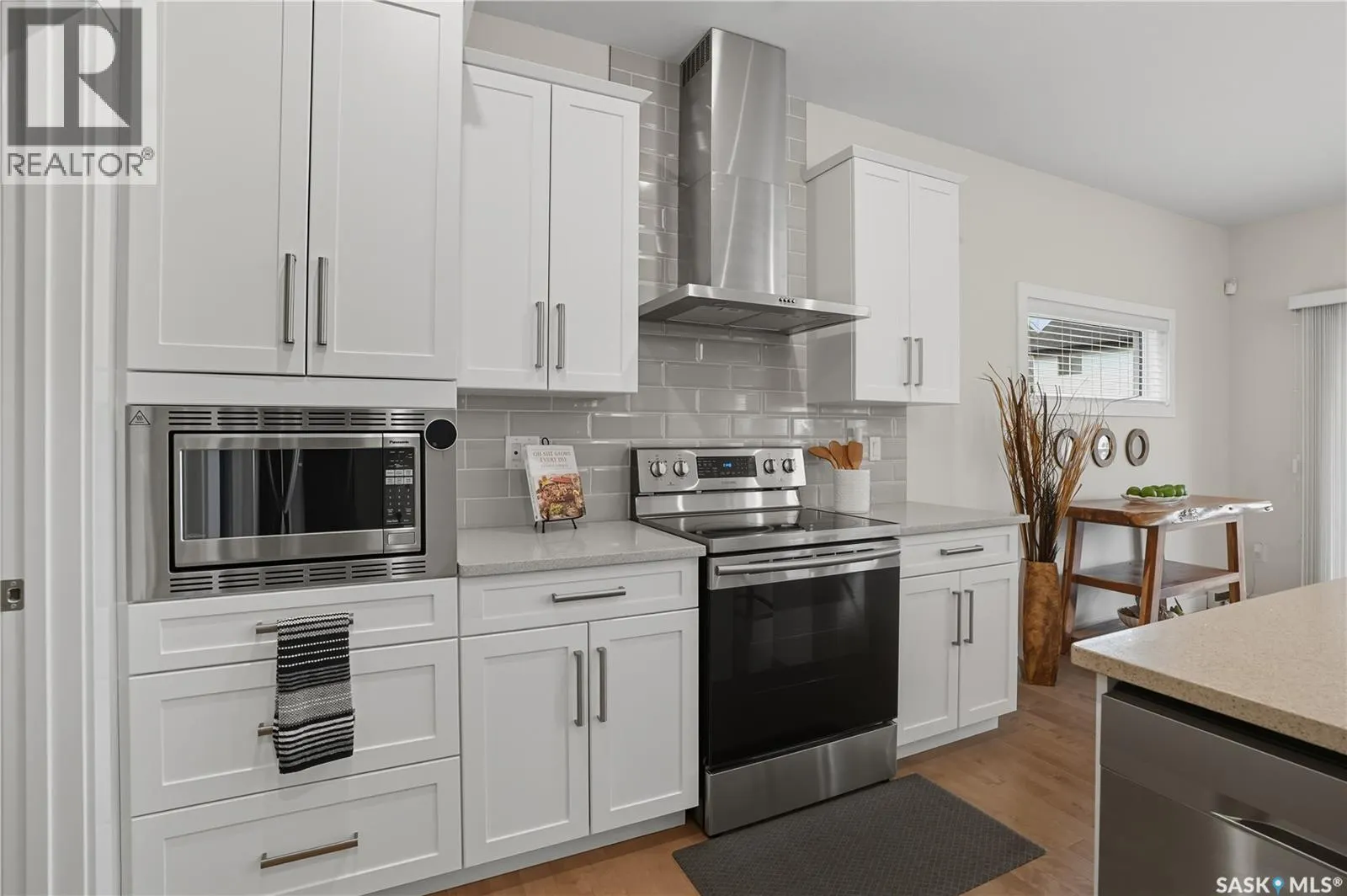 303 Dagnone CRESCENT