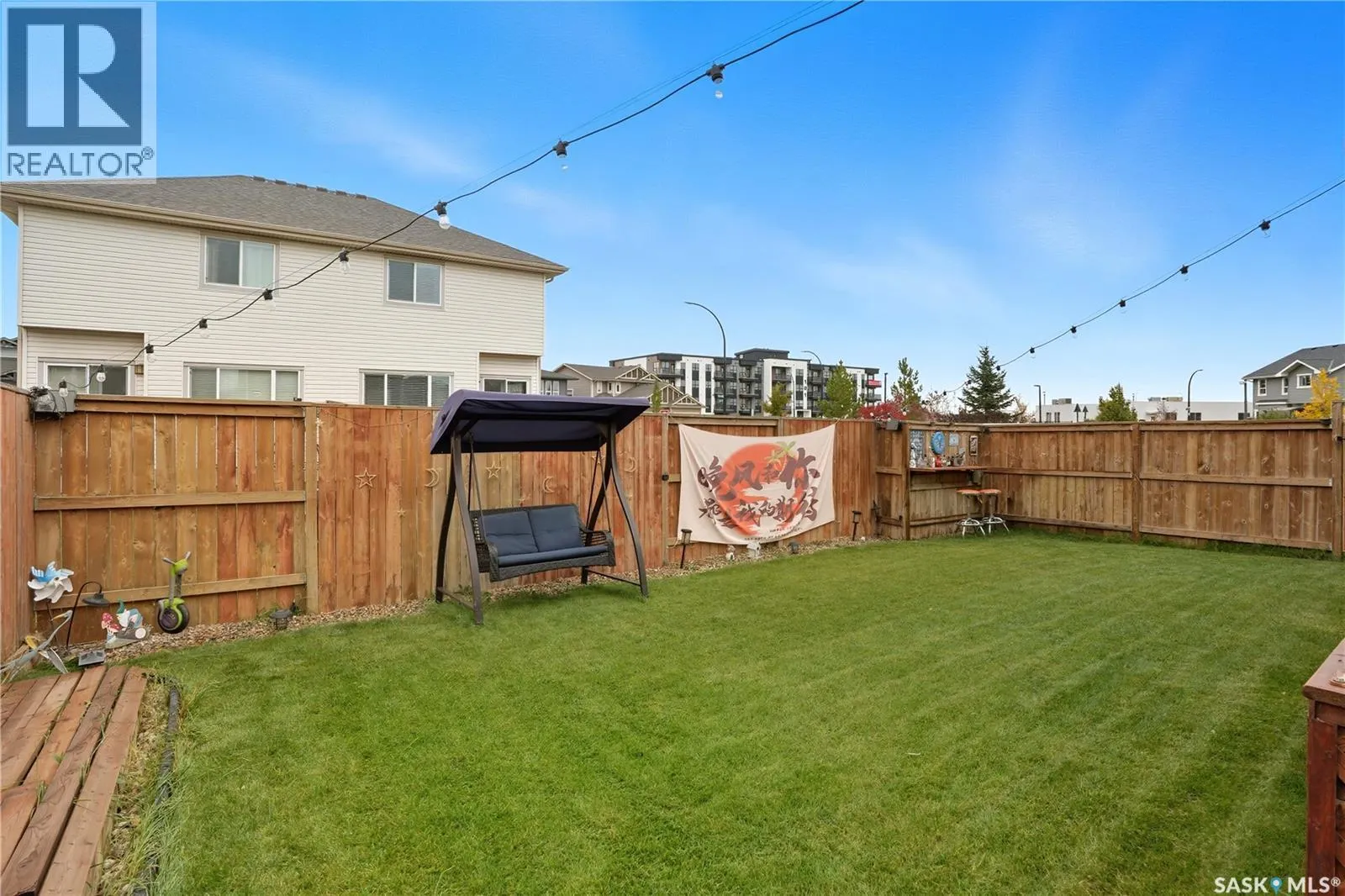 303 Dagnone CRESCENT