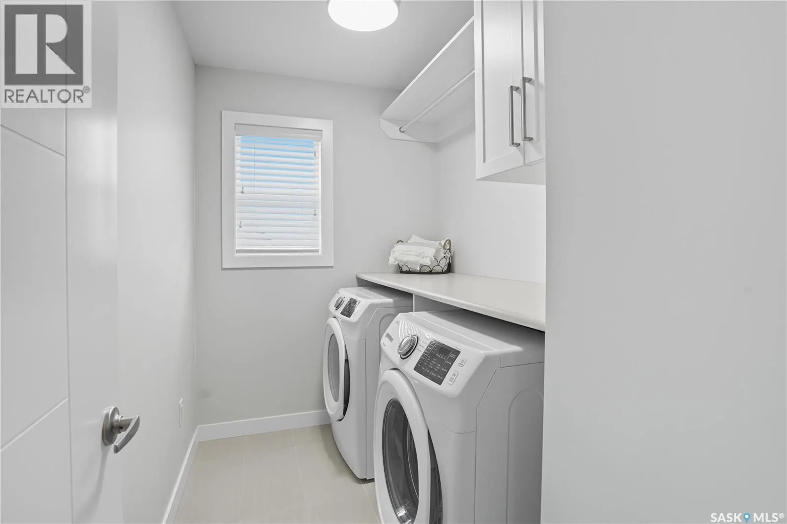 303 Dagnone CRESCENT