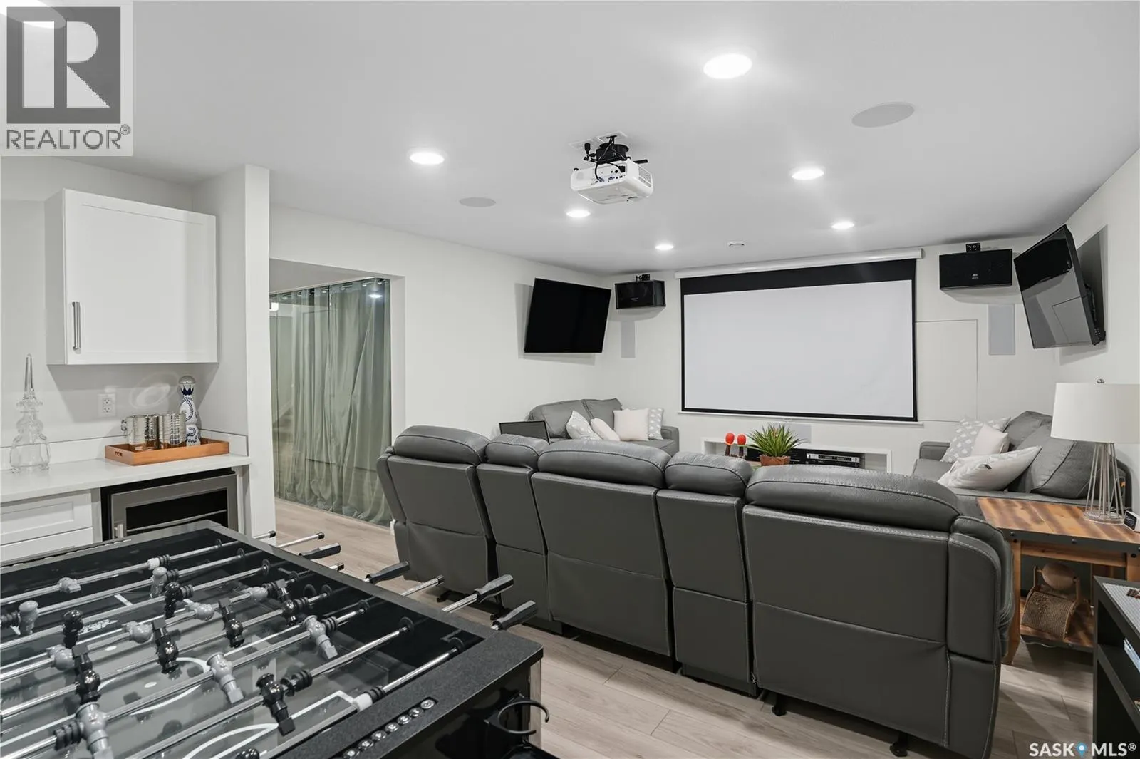 303 Dagnone CRESCENT