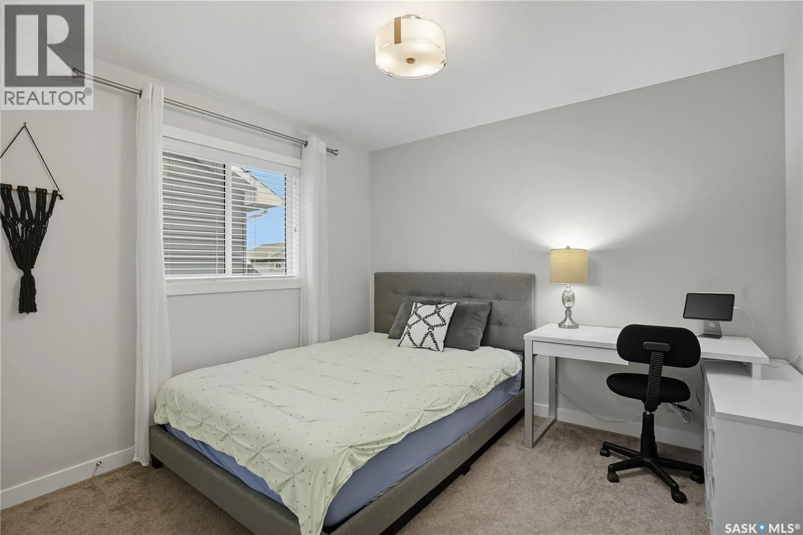 303 Dagnone CRESCENT