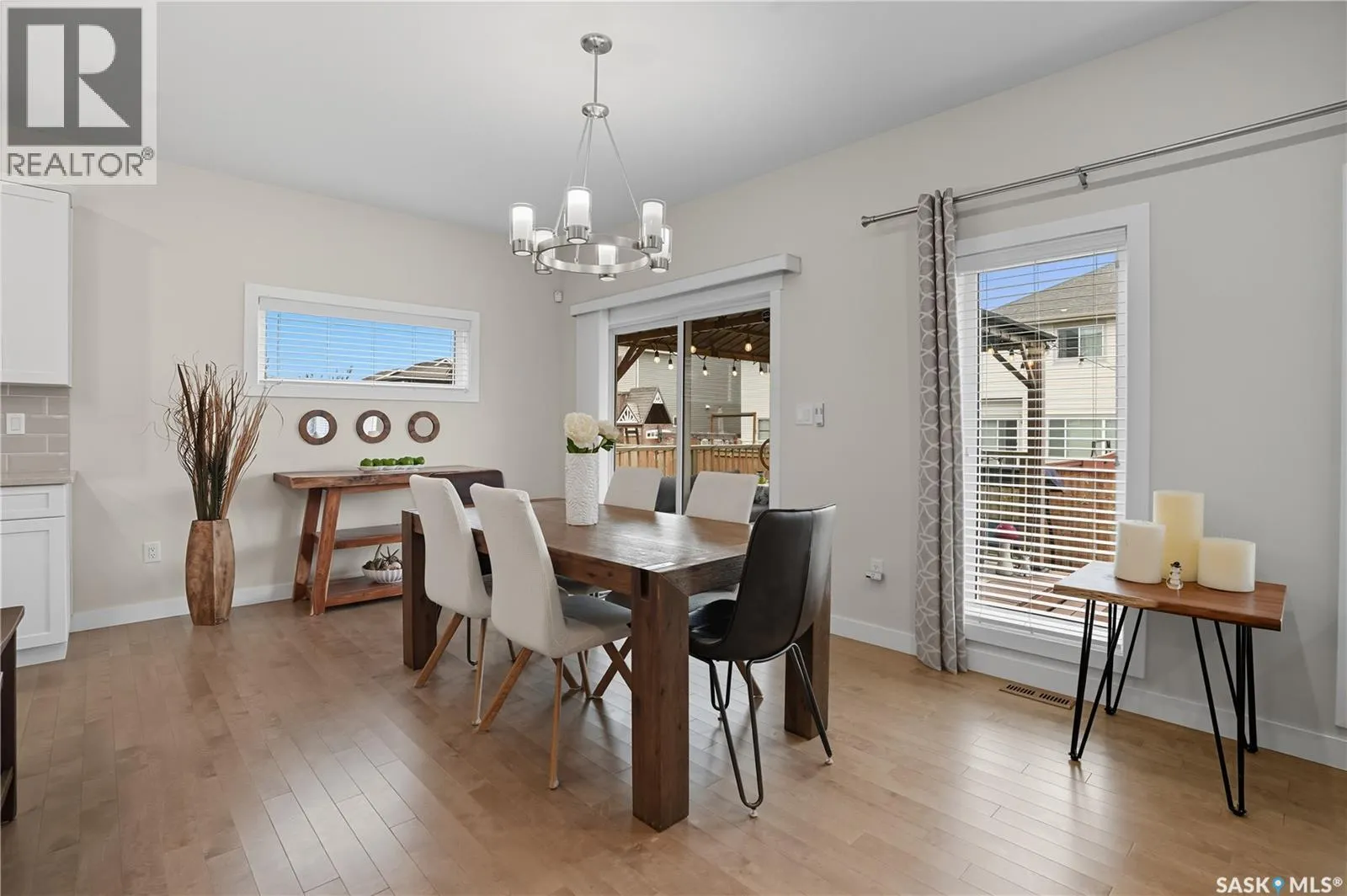 303 Dagnone CRESCENT